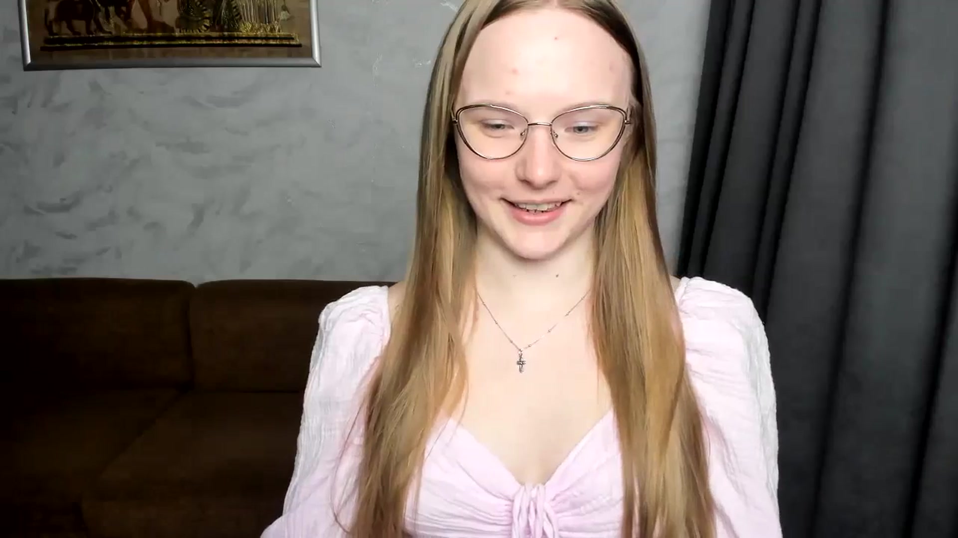 Gallery image thumbnail from Shy_Melany's myfreecams stream on, 08/06/2024, 14:38 image 6 of 20