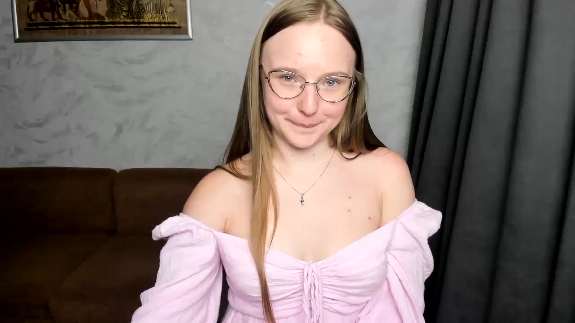 Gallery image thumbnail from Shy_Melany's myfreecams stream on, 08/06/2024, 14:38 image 15 of 20
