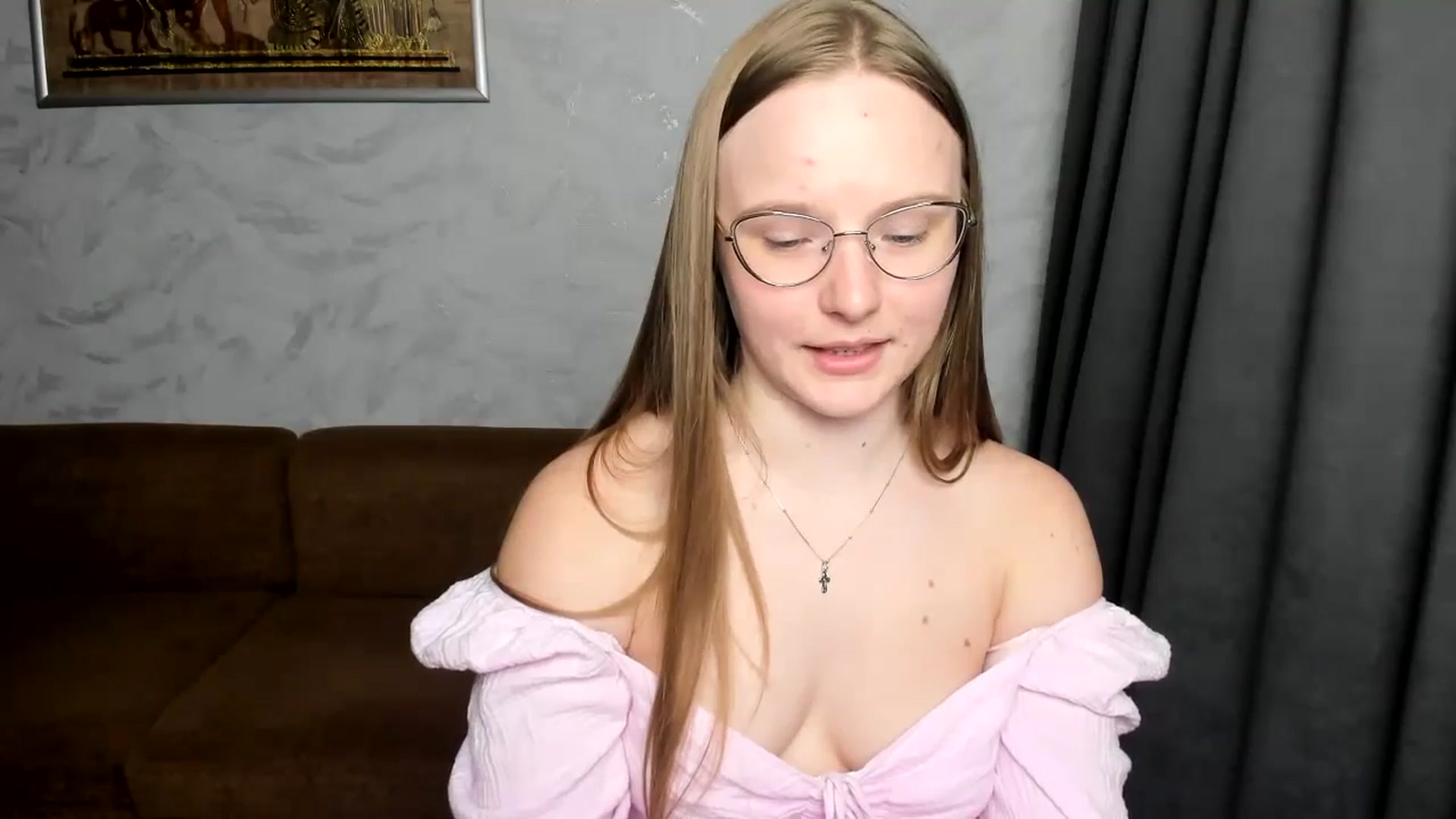 Gallery image thumbnail from Shy_Melany's myfreecams stream on, 08/06/2024, 14:38 image 17 of 20