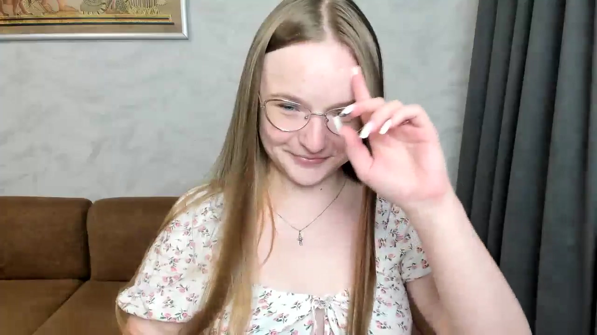 Gallery image thumbnail from Shy_Melany's myfreecams stream on, 08/07/2024, 19:36 image 7 of 20
