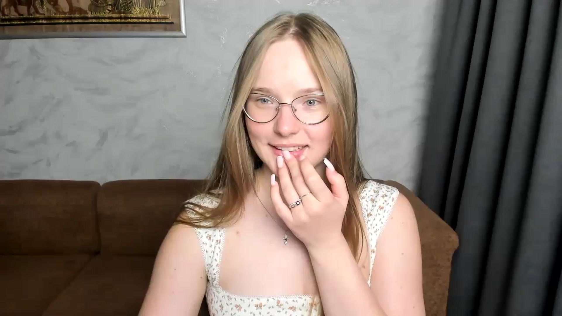 Gallery image thumbnail from Shy_Melany's myfreecams stream on, 08/13/2024, 22:42 image 4 of 20