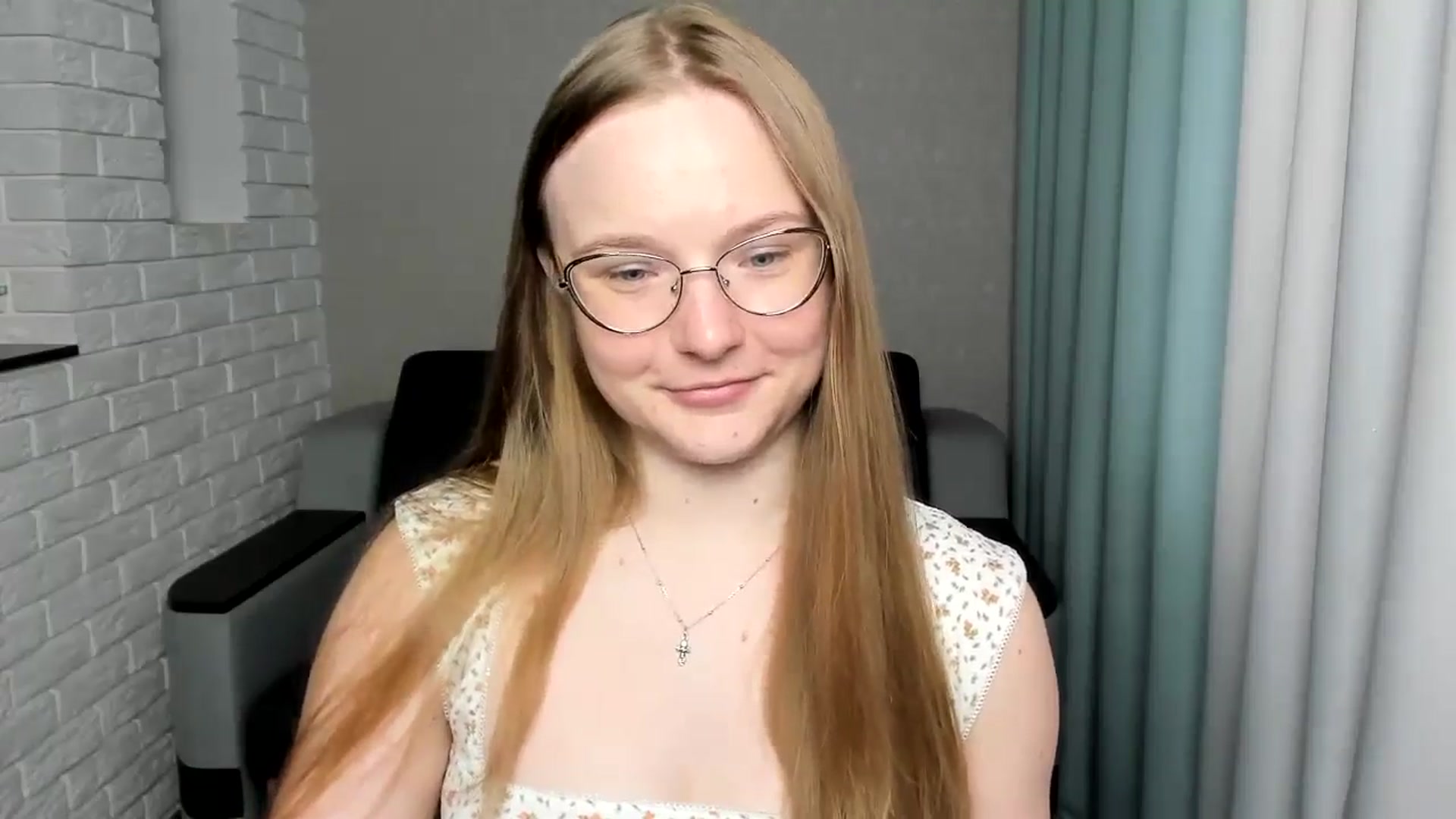 Gallery image thumbnail from Shy_Melany's myfreecams stream on, 08/21/2024, 13:42 image 5 of 20