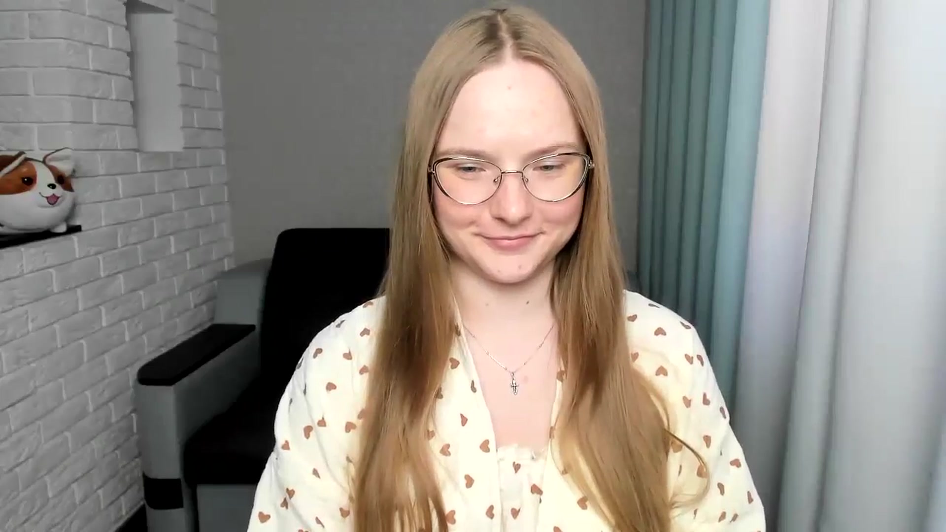 Gallery image thumbnail from Shy_Melany's myfreecams stream on, 08/23/2024, 14:45 image 5 of 20