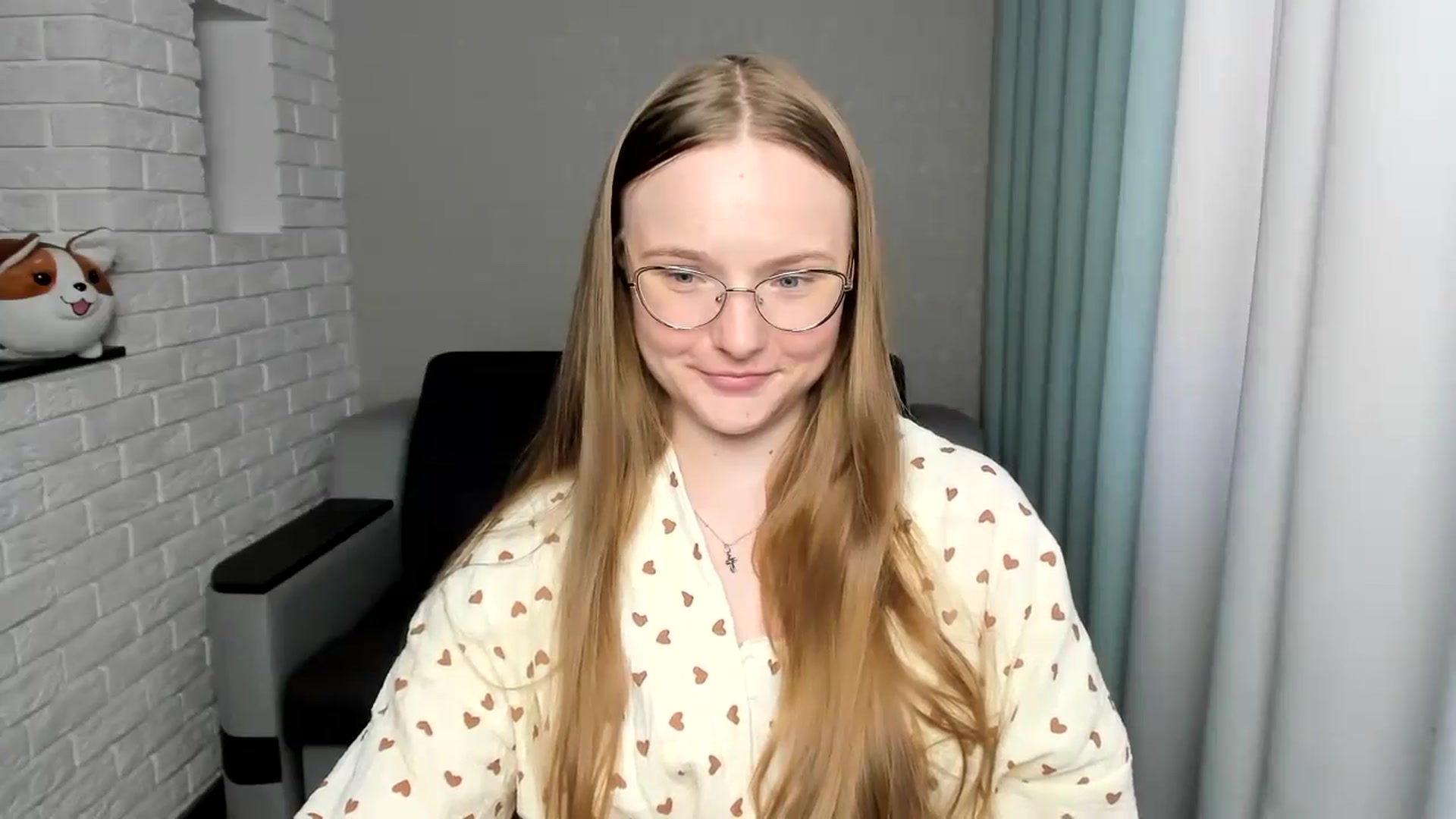 Gallery image thumbnail from Shy_Melany's myfreecams stream on, 08/23/2024, 14:45 image 14 of 20