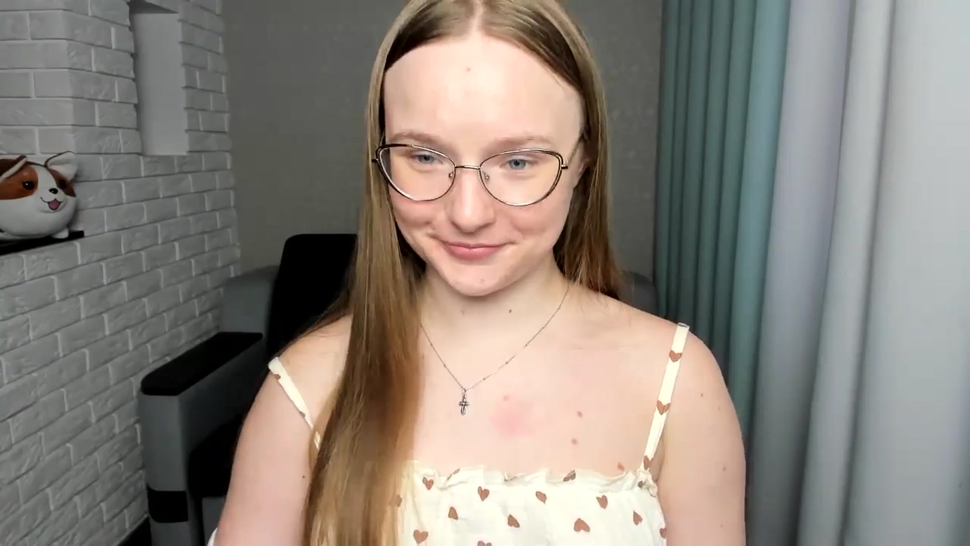 Gallery image thumbnail from Shy_Melany's myfreecams stream on, 08/23/2024, 16:12 image 19 of 20