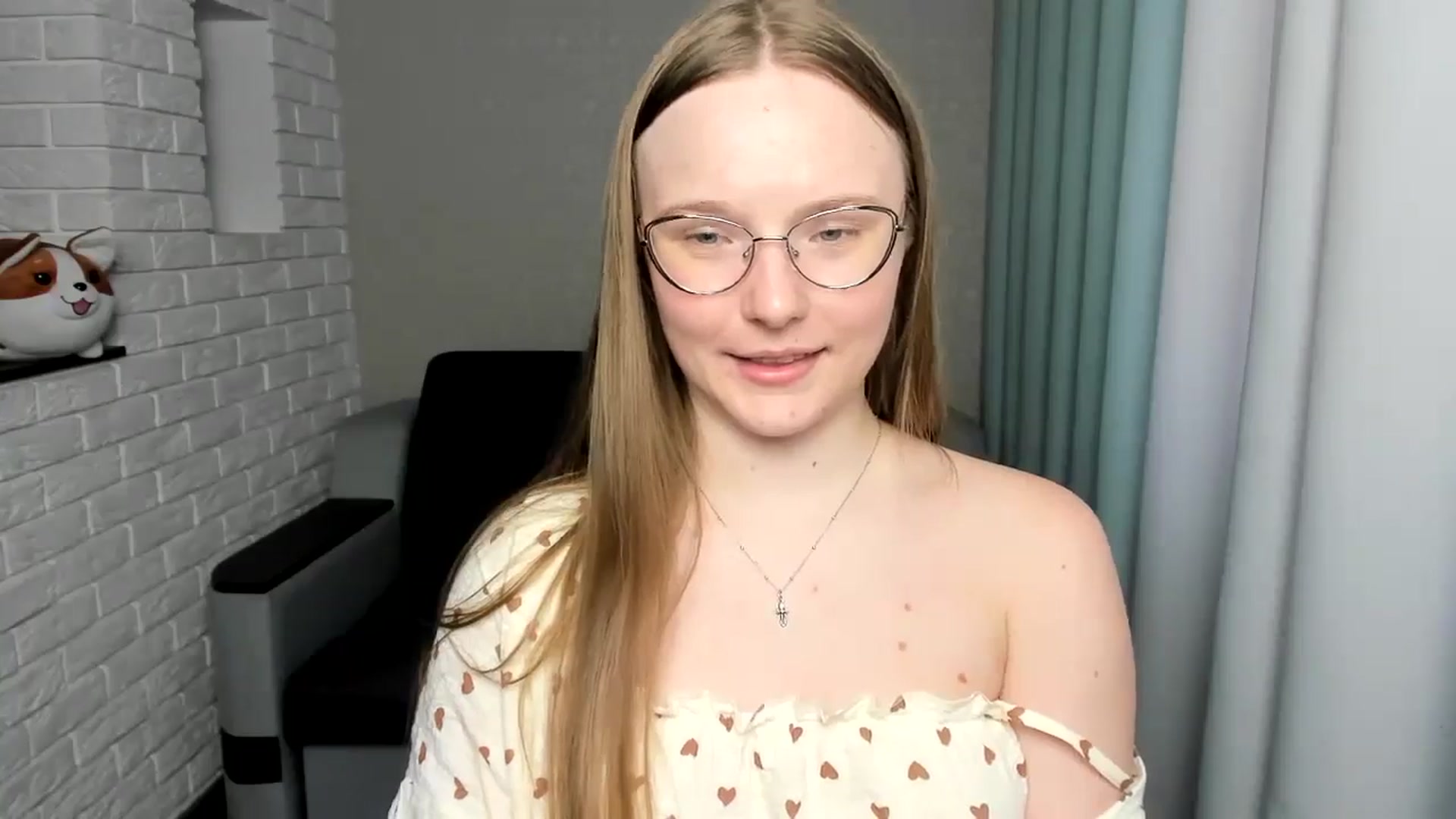Gallery image thumbnail from Shy_Melany's myfreecams stream on, 08/23/2024, 16:12 image 13 of 20