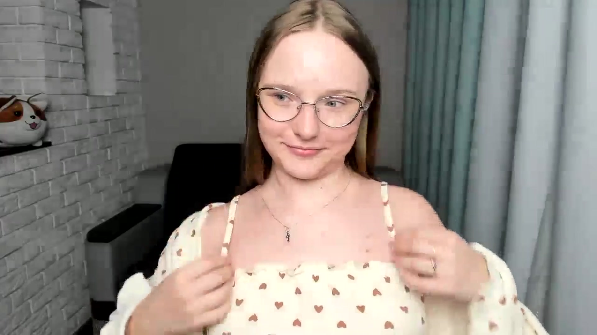Gallery image thumbnail from Shy_Melany's myfreecams stream on, 08/23/2024, 19:56 image 14 of 20