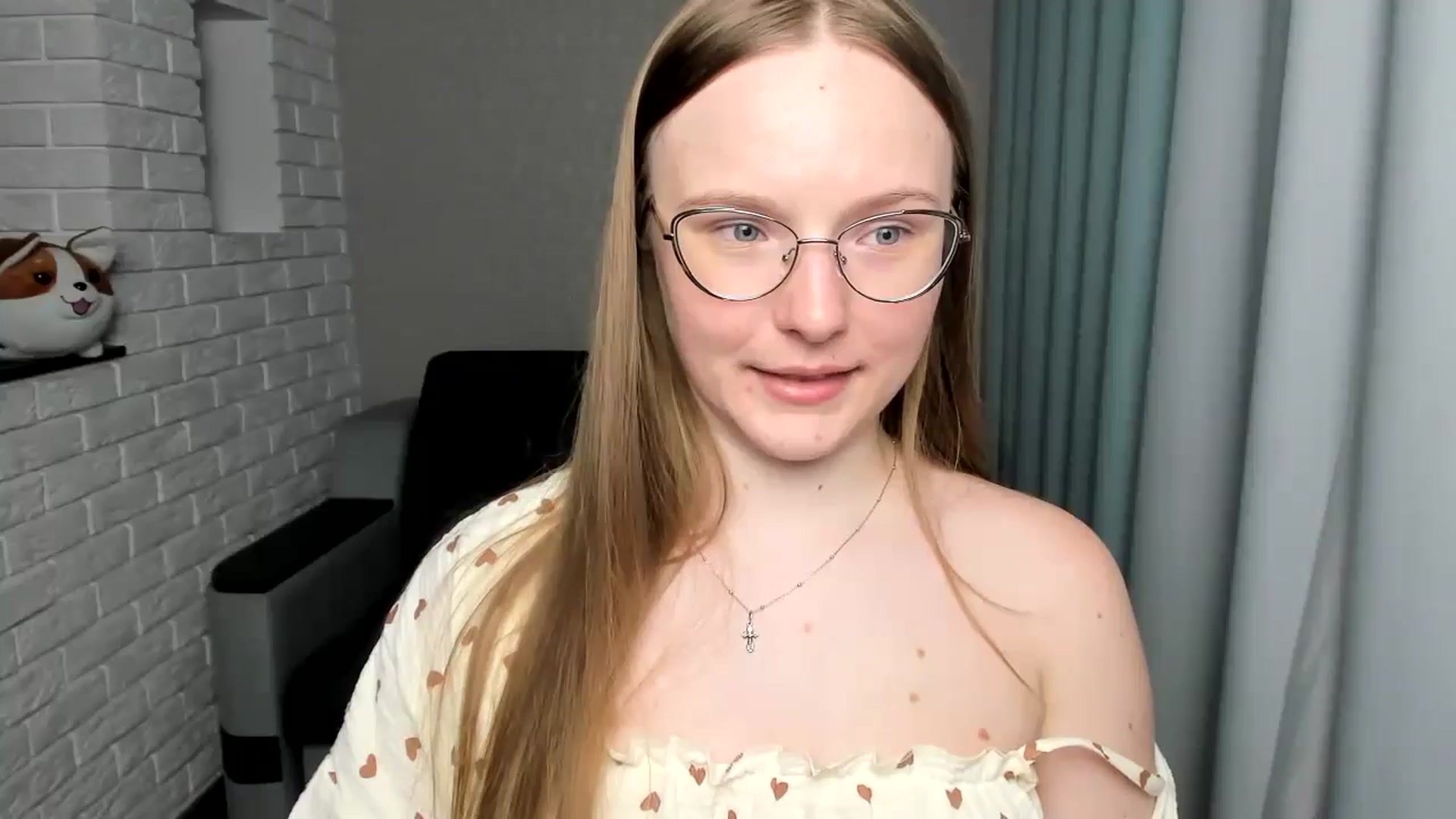 Gallery image thumbnail from Shy_Melany's myfreecams stream on, 08/23/2024, 19:56 image 13 of 20