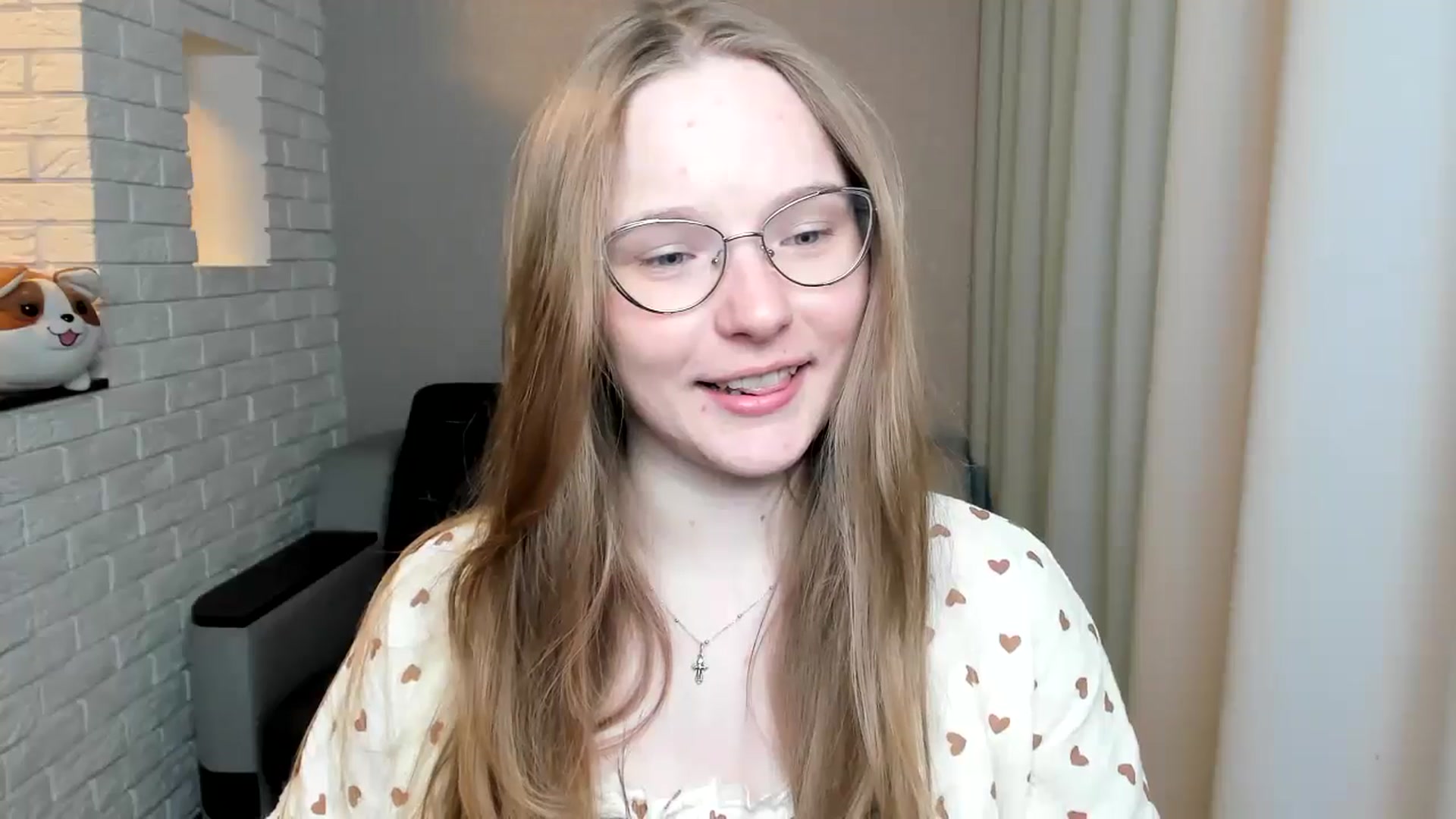 Gallery image thumbnail from Shy_Melany's myfreecams stream on, 08/26/2024, 22:03 image 17 of 20