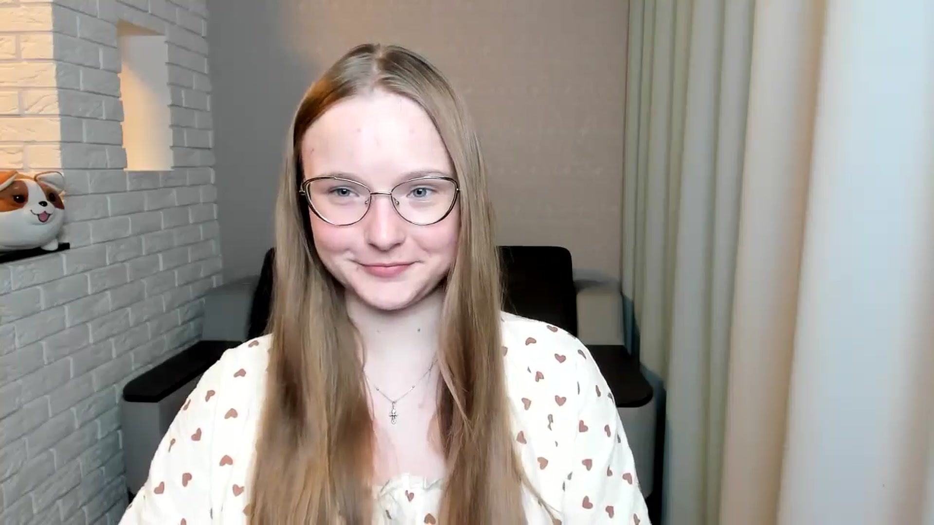 Gallery image thumbnail from Shy_Melany's myfreecams stream on, 08/26/2024, 22:03 image 11 of 20