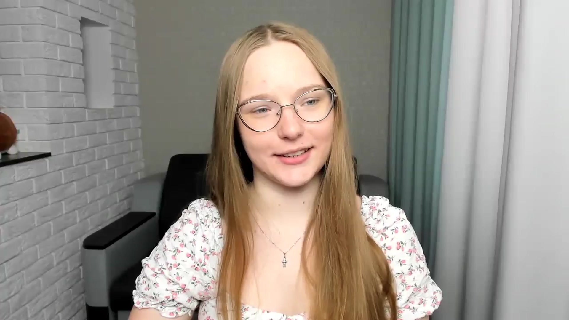 Gallery image thumbnail from Shy_Melany's myfreecams stream on, 08/30/2024, 12:11 image 18 of 20