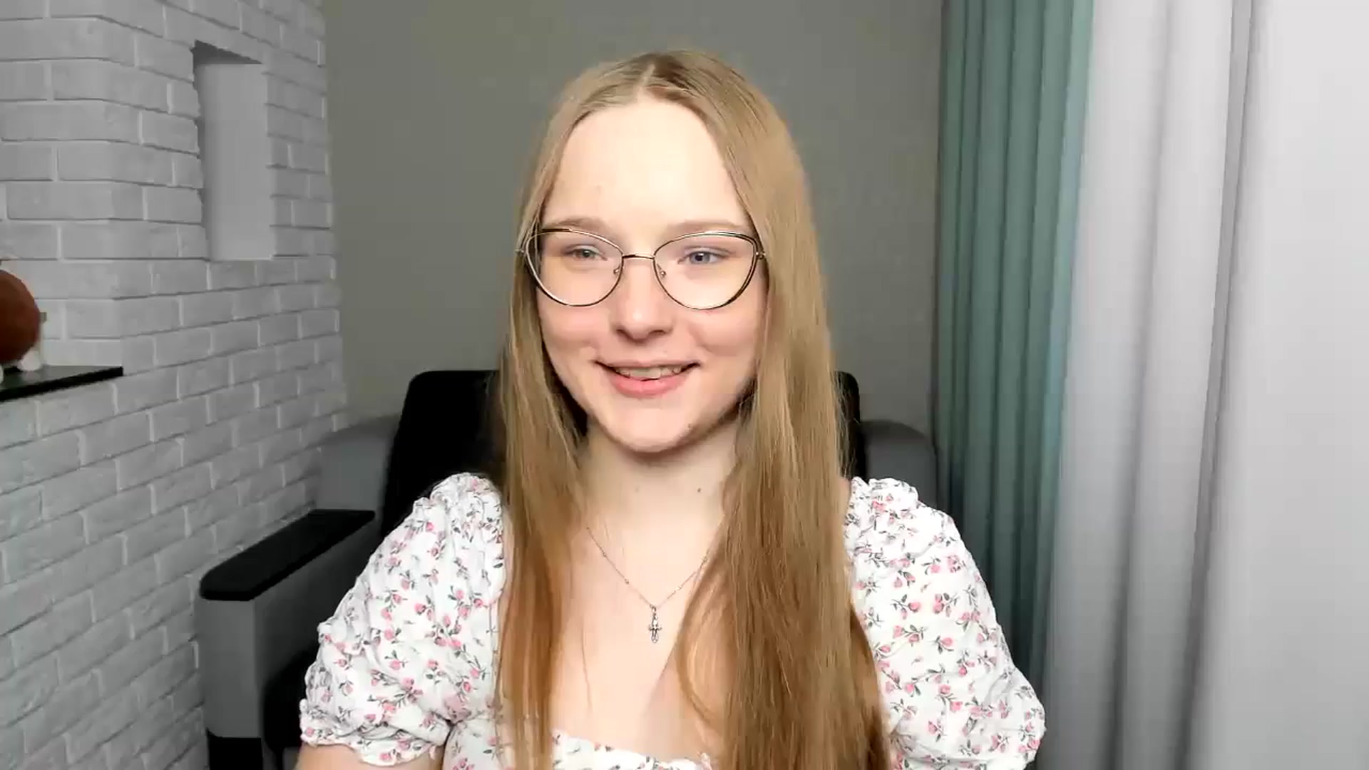 Gallery image thumbnail from Shy_Melany's myfreecams stream on, 08/30/2024, 12:11 image 20 of 20