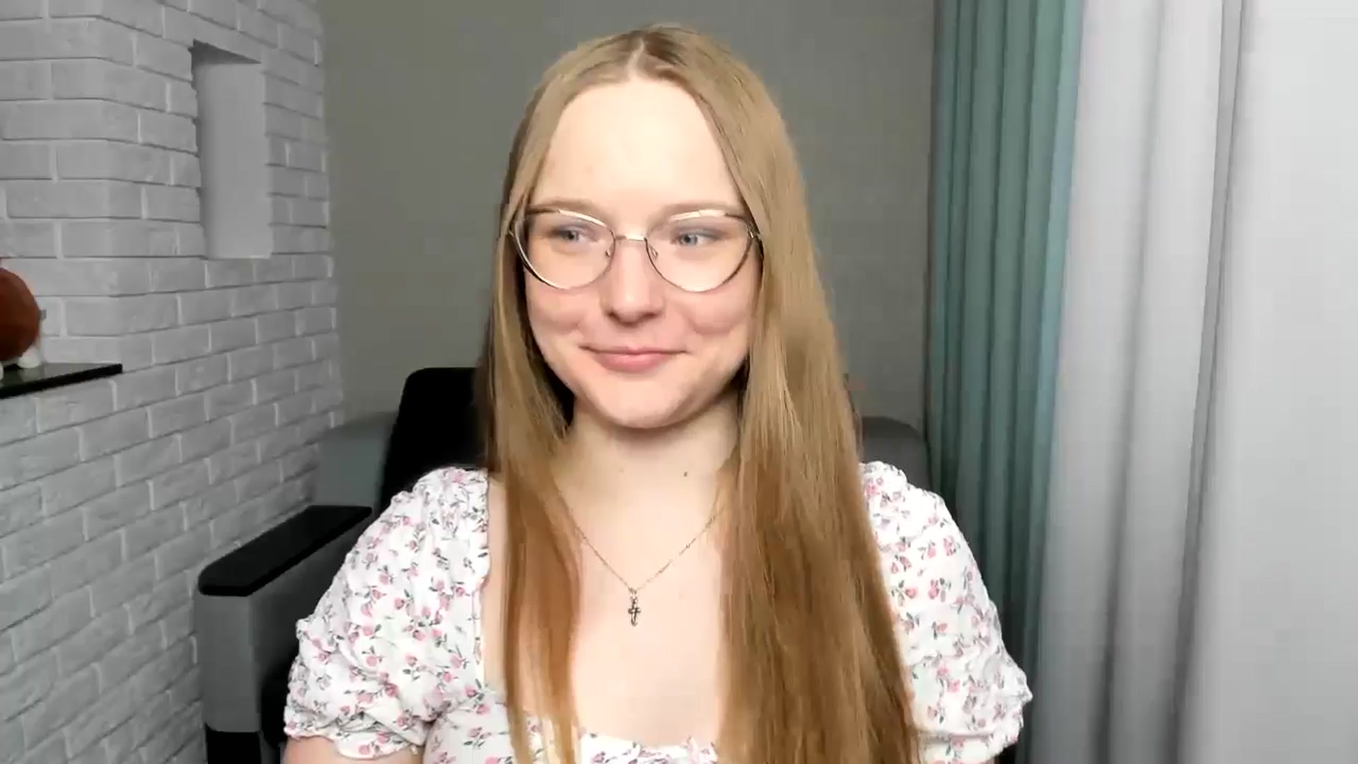 Gallery image thumbnail from Shy_Melany's myfreecams stream on, 08/30/2024, 12:11 image 15 of 20