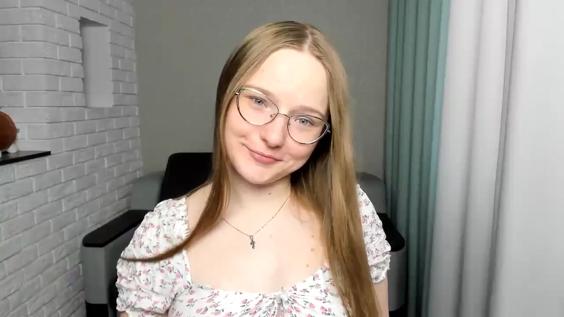 Gallery image thumbnail from Shy_Melany's myfreecams stream on, 08/30/2024, 12:11 image 14 of 20