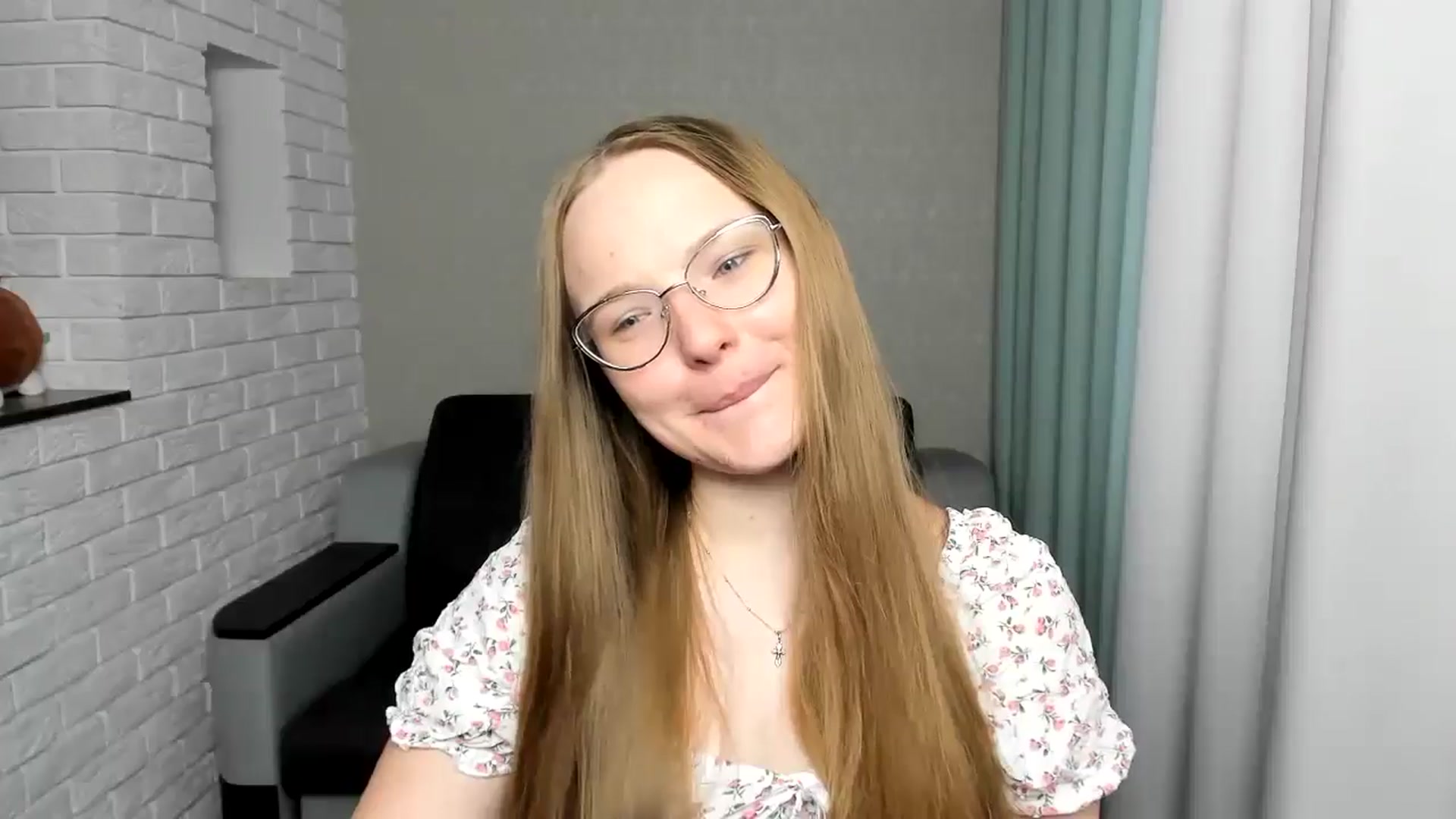 Gallery image thumbnail from Shy_Melany's myfreecams stream on, 08/30/2024, 12:11 image 5 of 20