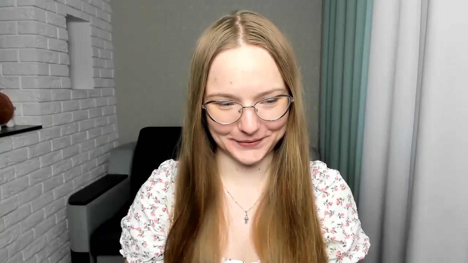 Gallery image thumbnail from Shy_Melany's myfreecams stream on, 08/30/2024, 12:11 image 4 of 20