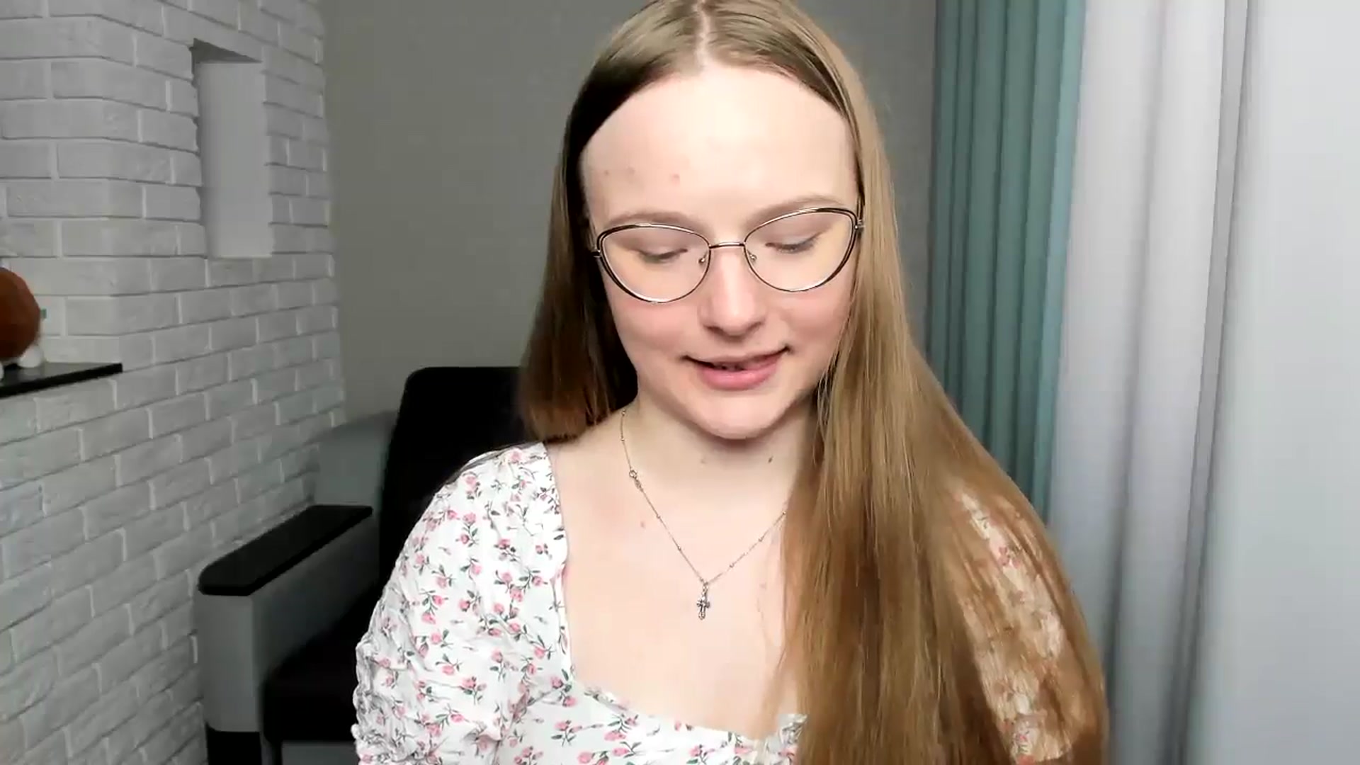 Gallery image thumbnail from Shy_Melany's myfreecams stream on, 08/30/2024, 13:09 image 3 of 20