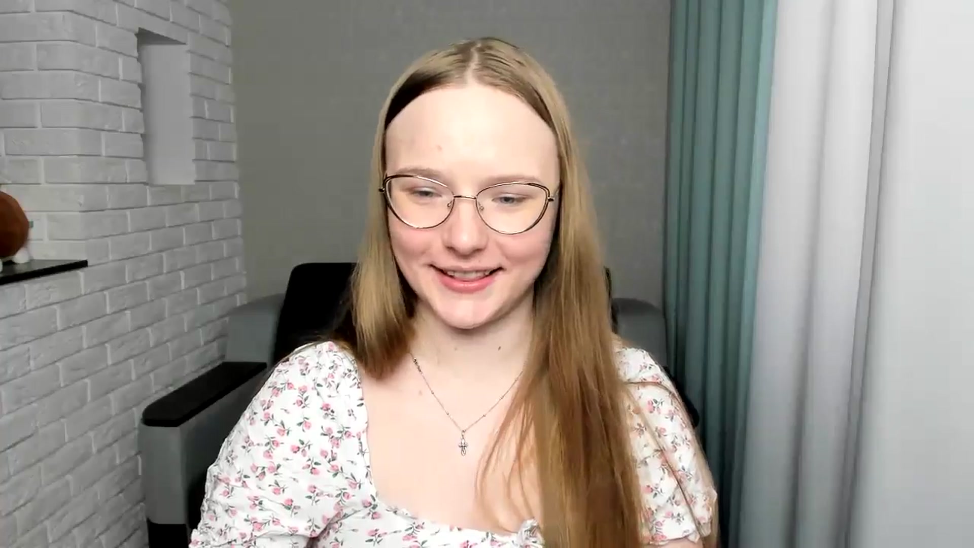 Gallery image thumbnail from Shy_Melany's myfreecams stream on, 08/30/2024, 13:09 image 14 of 20
