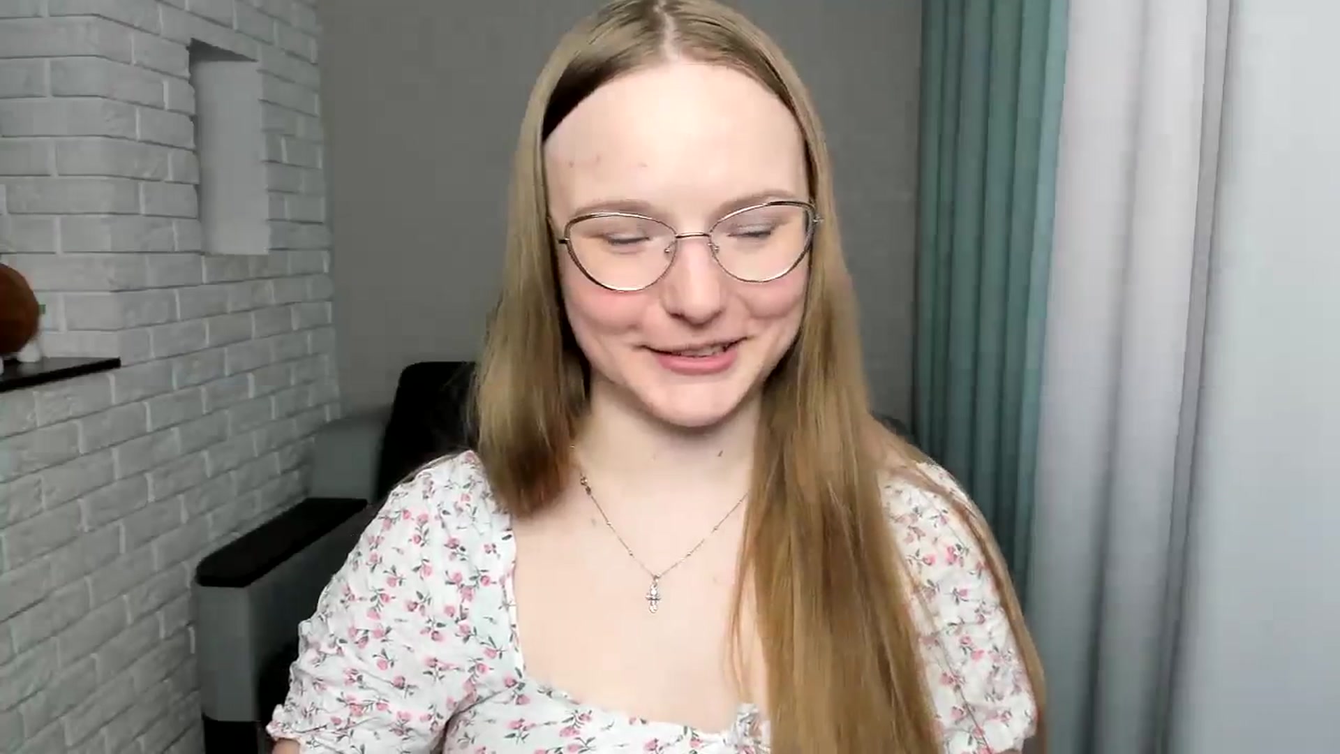 Gallery image thumbnail from Shy_Melany's myfreecams stream on, 08/30/2024, 13:09 image 12 of 20