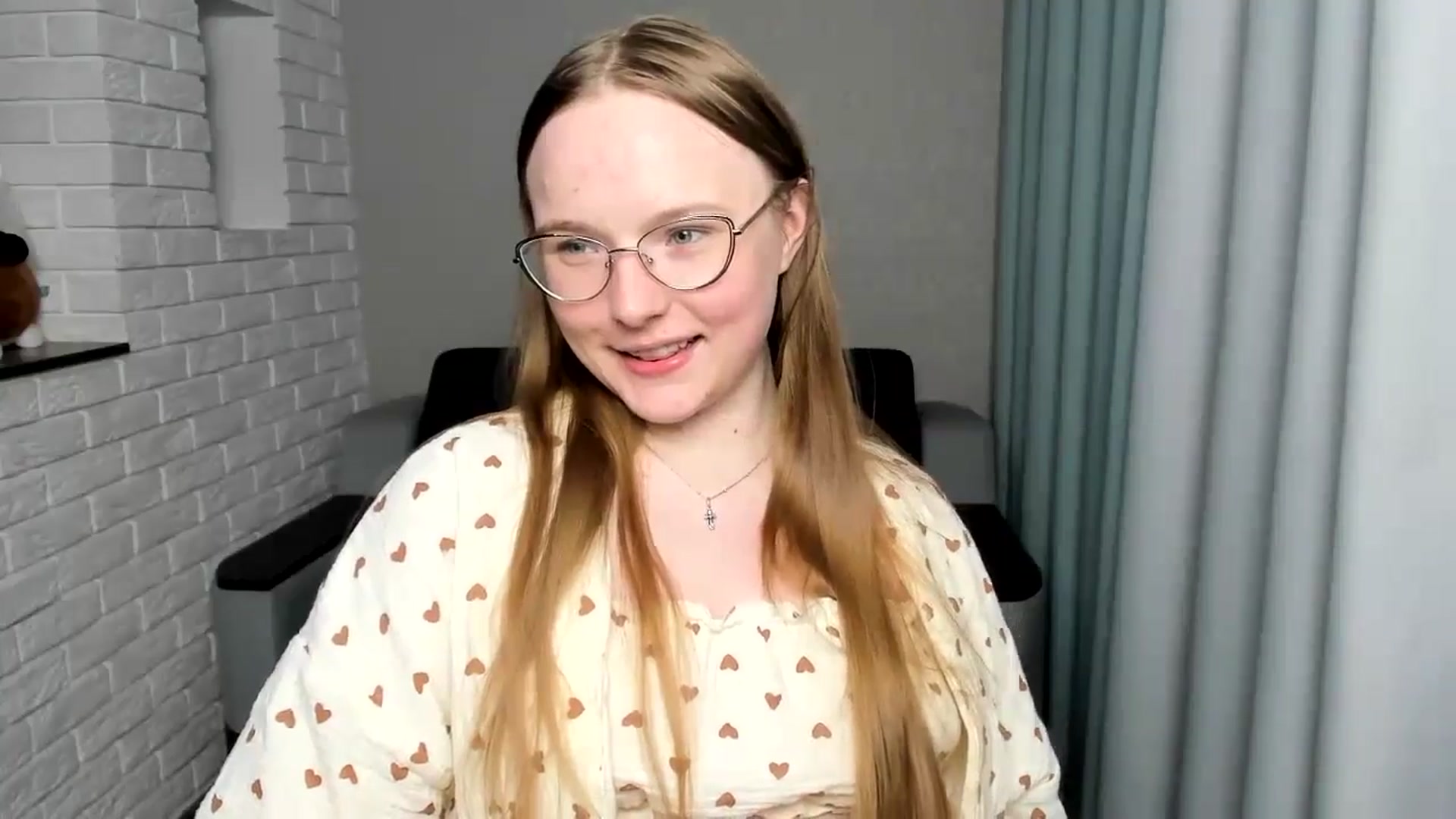 Gallery image thumbnail from Shy_Melany's myfreecams stream on, 08/30/2024, 21:59 image 15 of 20