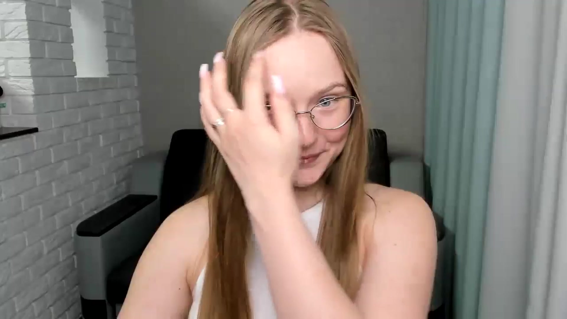 Gallery image thumbnail from Shy_Melany's myfreecams stream on, 09/09/2024, 18:22 image 19 of 20