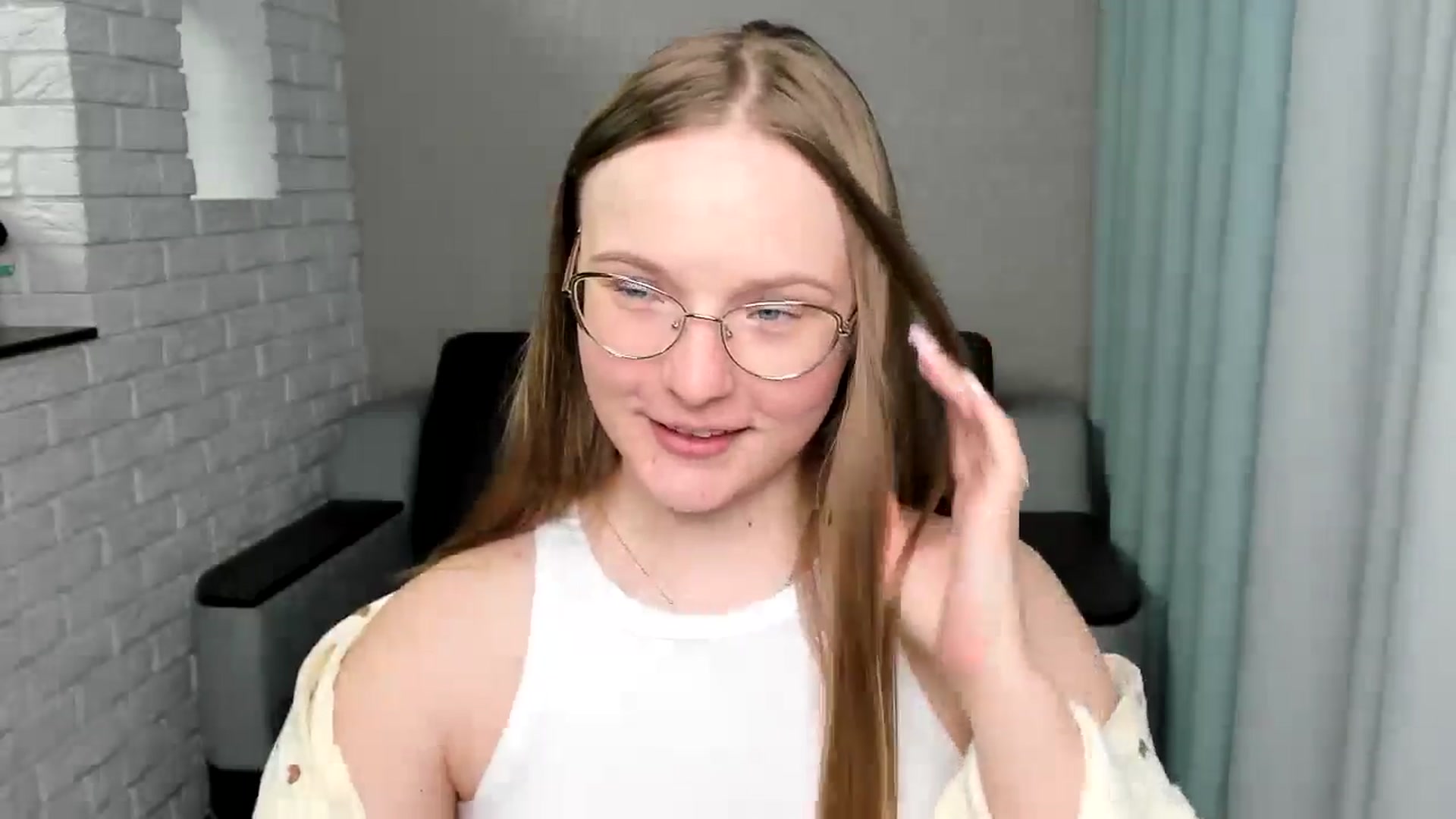 Gallery image thumbnail from Shy_Melany's myfreecams stream on, 09/09/2024, 18:22 image 2 of 20