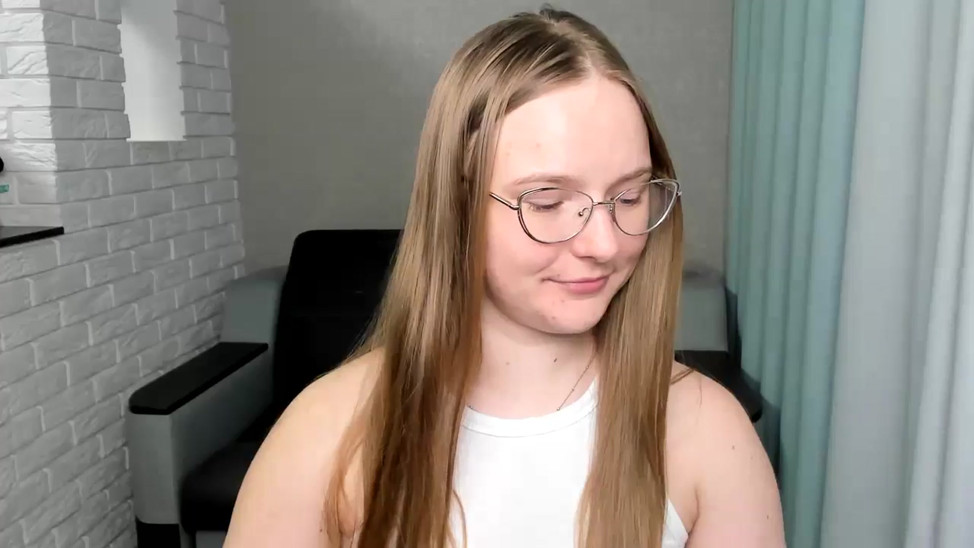 Gallery image thumbnail from Shy_Melany's myfreecams stream on, 09/09/2024, 20:27 image 8 of 20