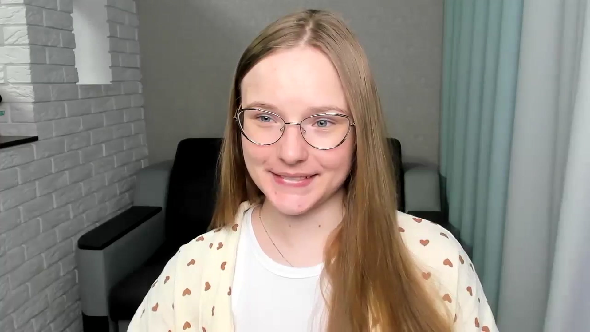 Gallery image thumbnail from Shy_Melany's myfreecams stream on, 09/09/2024, 22:03 image 3 of 20