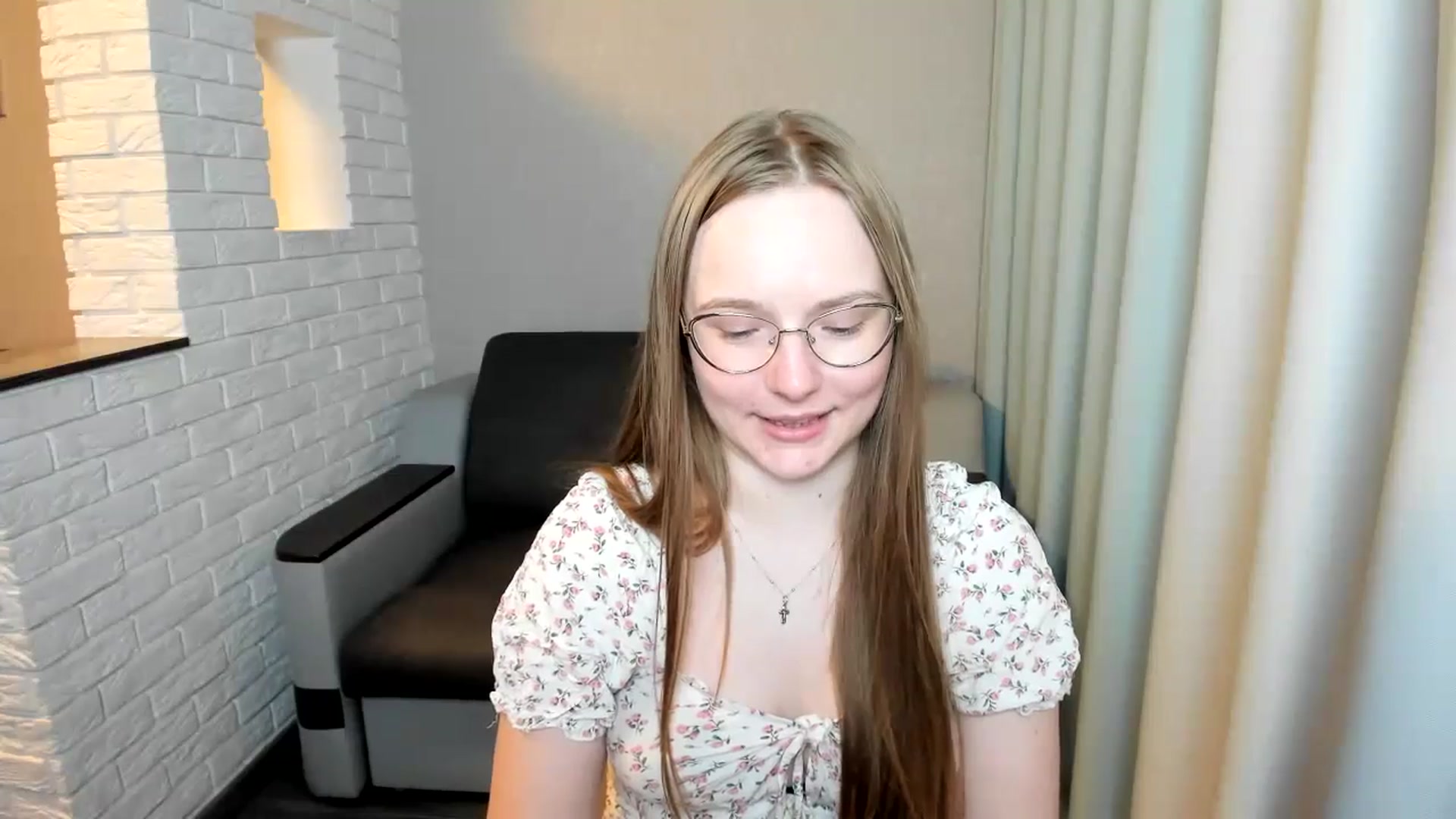 Gallery image thumbnail from Shy_Melany's myfreecams stream on, 09/14/2024, 19:21 image 11 of 20