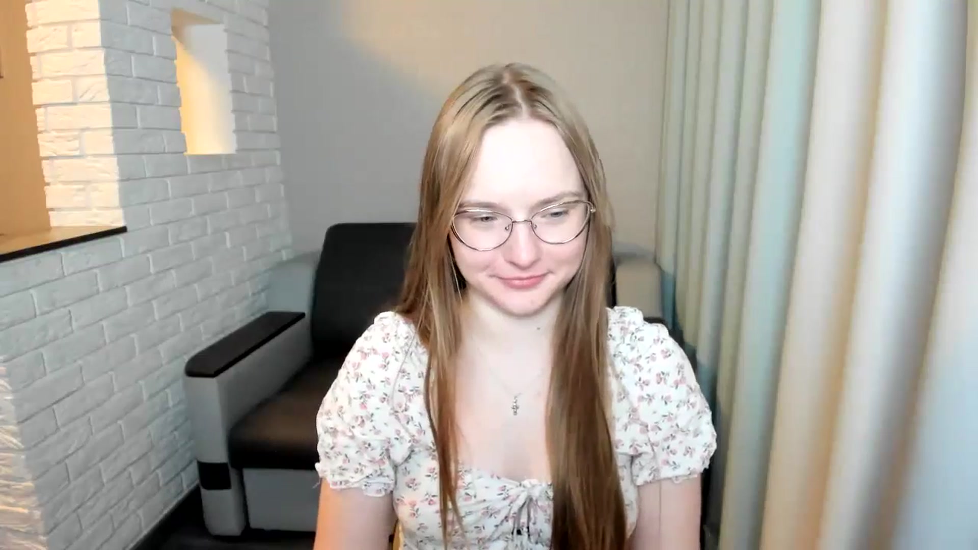 Gallery image thumbnail from Shy_Melany's myfreecams stream on, 09/14/2024, 19:21 image 6 of 20