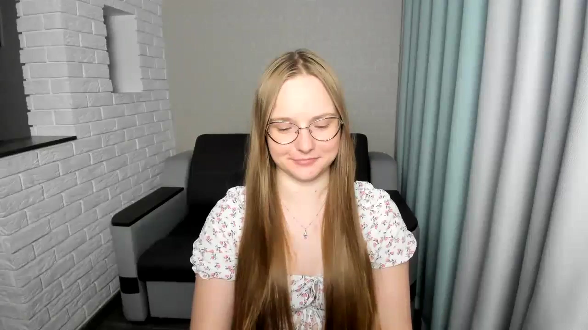 Gallery image thumbnail from Shy_Melany's myfreecams stream on, 09/15/2024, 19:06 image 11 of 20
