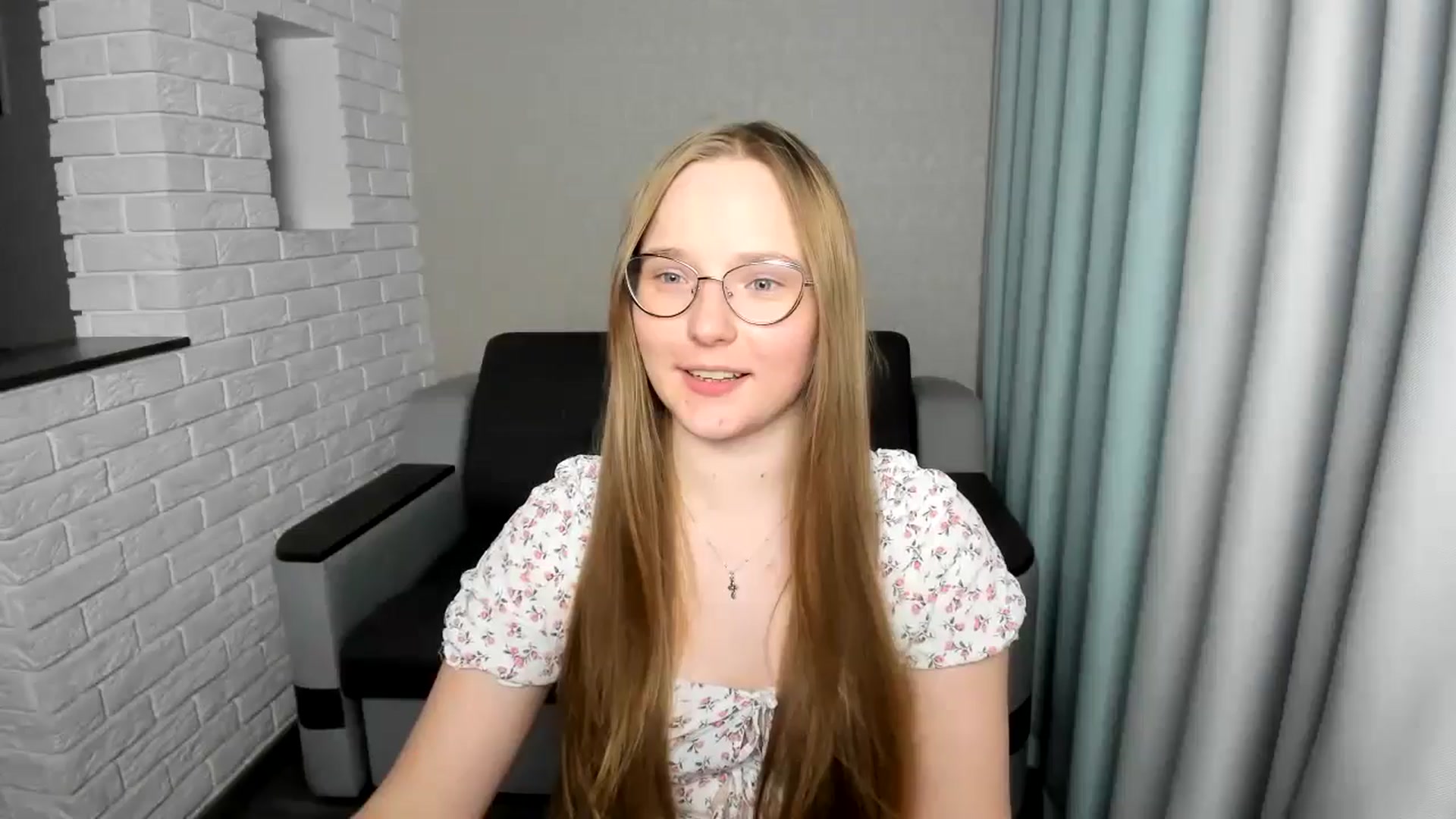Gallery image thumbnail from Shy_Melany's myfreecams stream on, 09/15/2024, 19:06 image 5 of 20