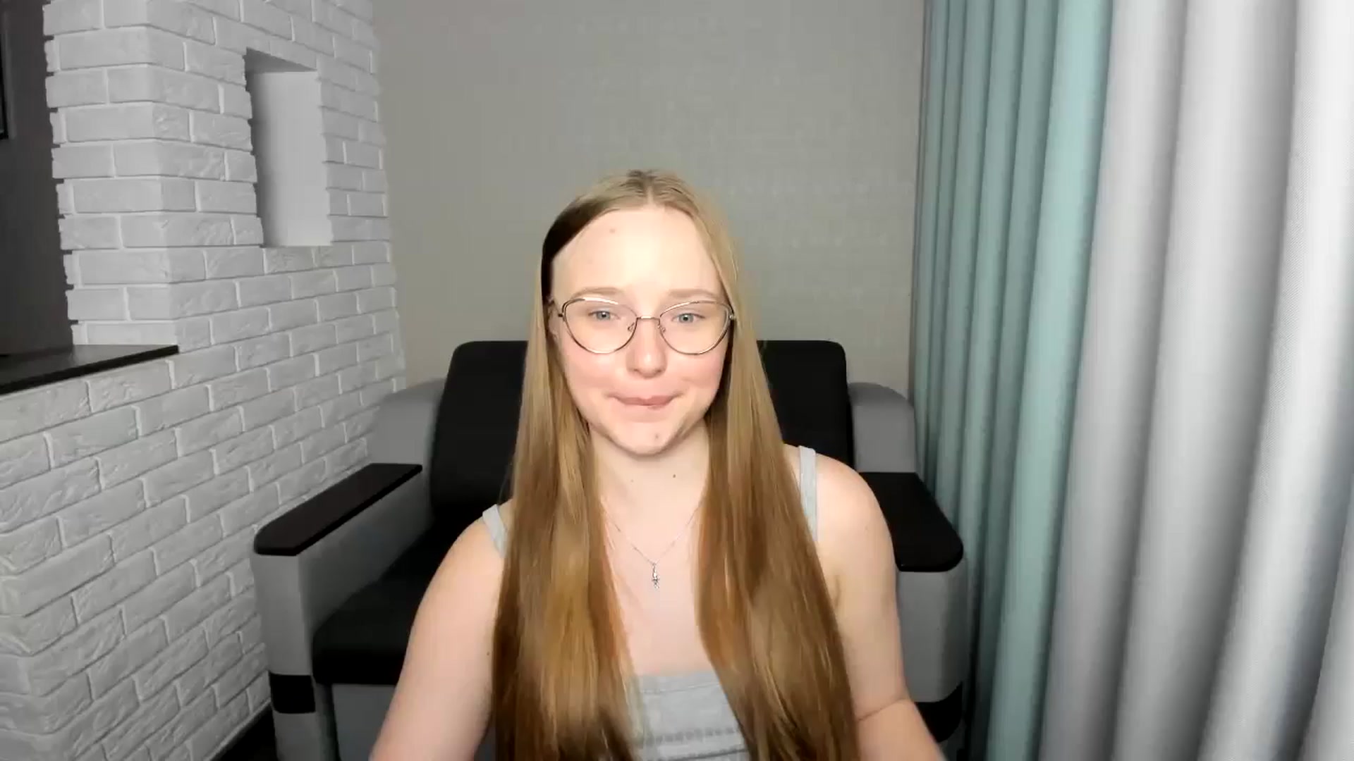 Gallery image thumbnail from Shy_Melany's myfreecams stream on, 09/19/2024, 14:41 image 9 of 20