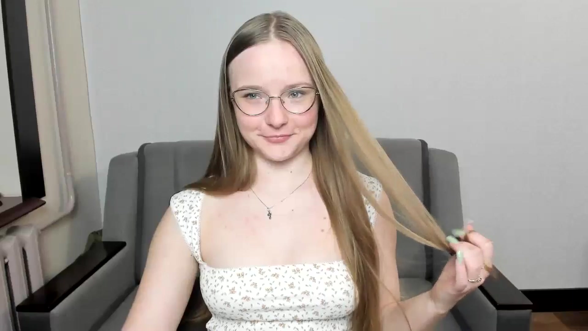 Gallery image thumbnail from Shy_Melany's myfreecams stream on, 09/24/2024, 20:14 image 12 of 20