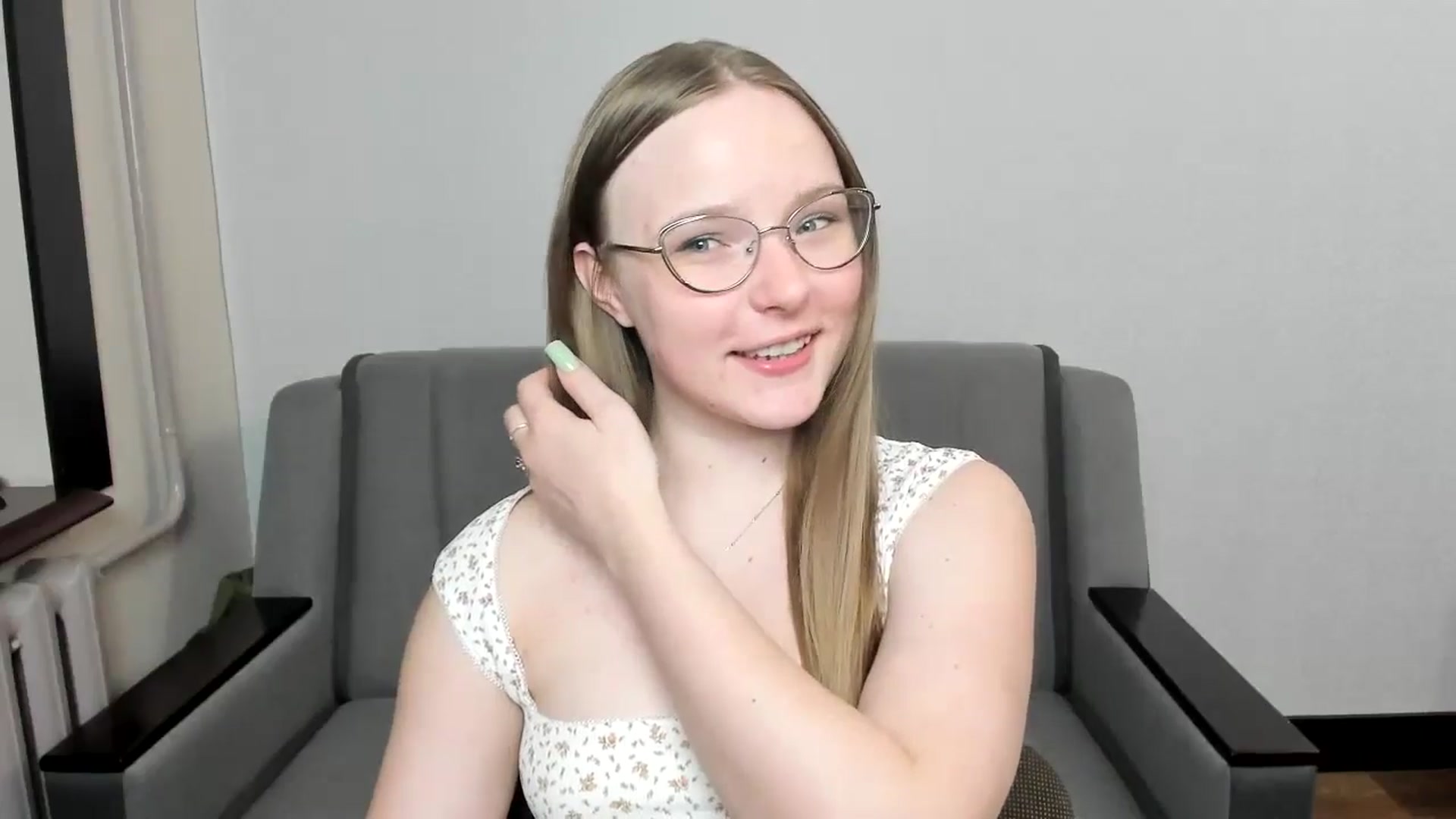 Gallery image thumbnail from Shy_Melany's myfreecams stream on, 09/24/2024, 20:14 image 6 of 20