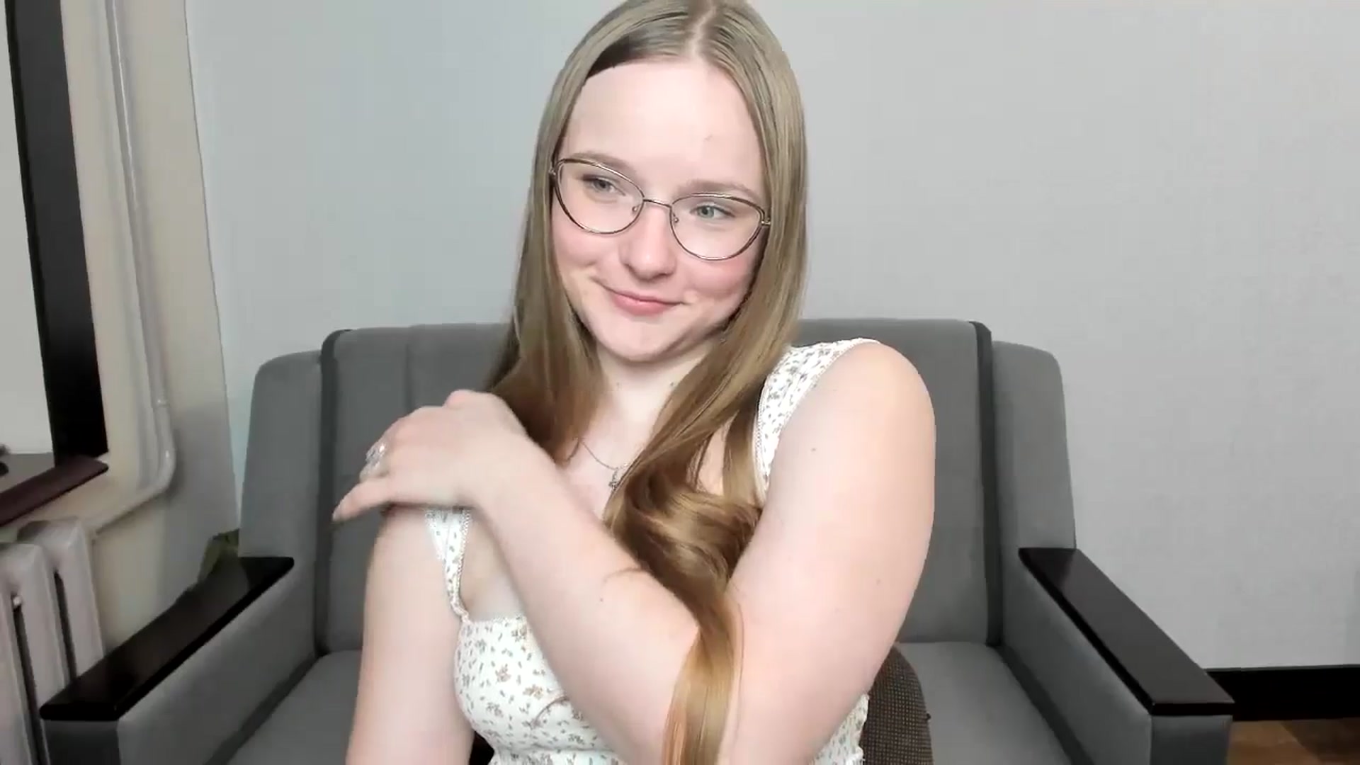 Gallery image thumbnail from Shy_Melany's myfreecams stream on, 09/24/2024, 20:14 image 19 of 20