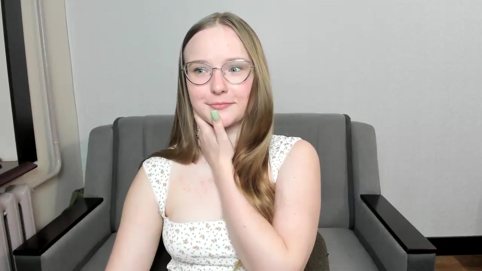 Gallery image thumbnail from Shy_Melany's myfreecams stream on, 09/24/2024, 20:14 image 14 of 20