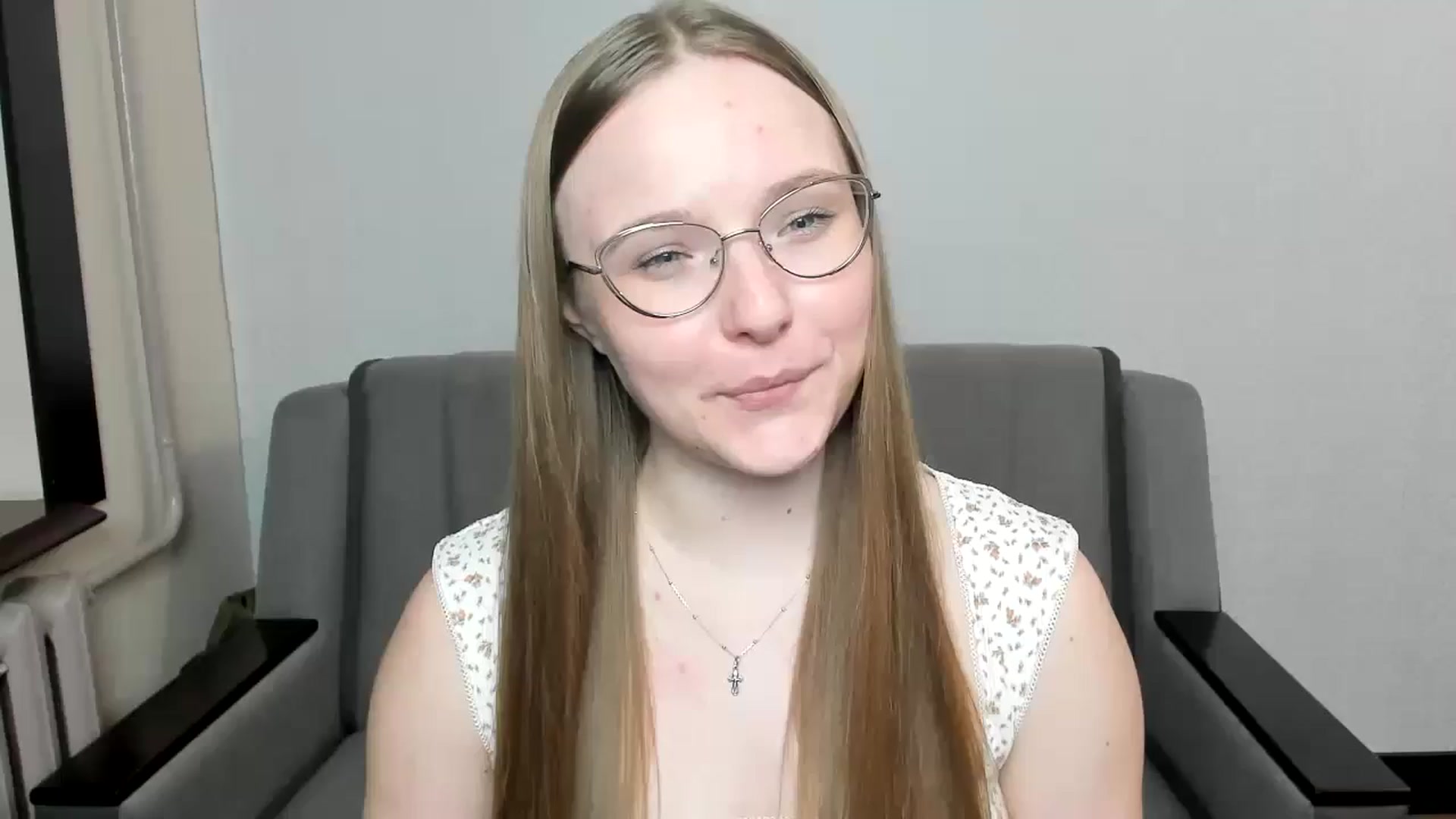 Gallery image thumbnail from Shy_Melany's myfreecams stream on, 09/27/2024, 20:27 image 3 of 20