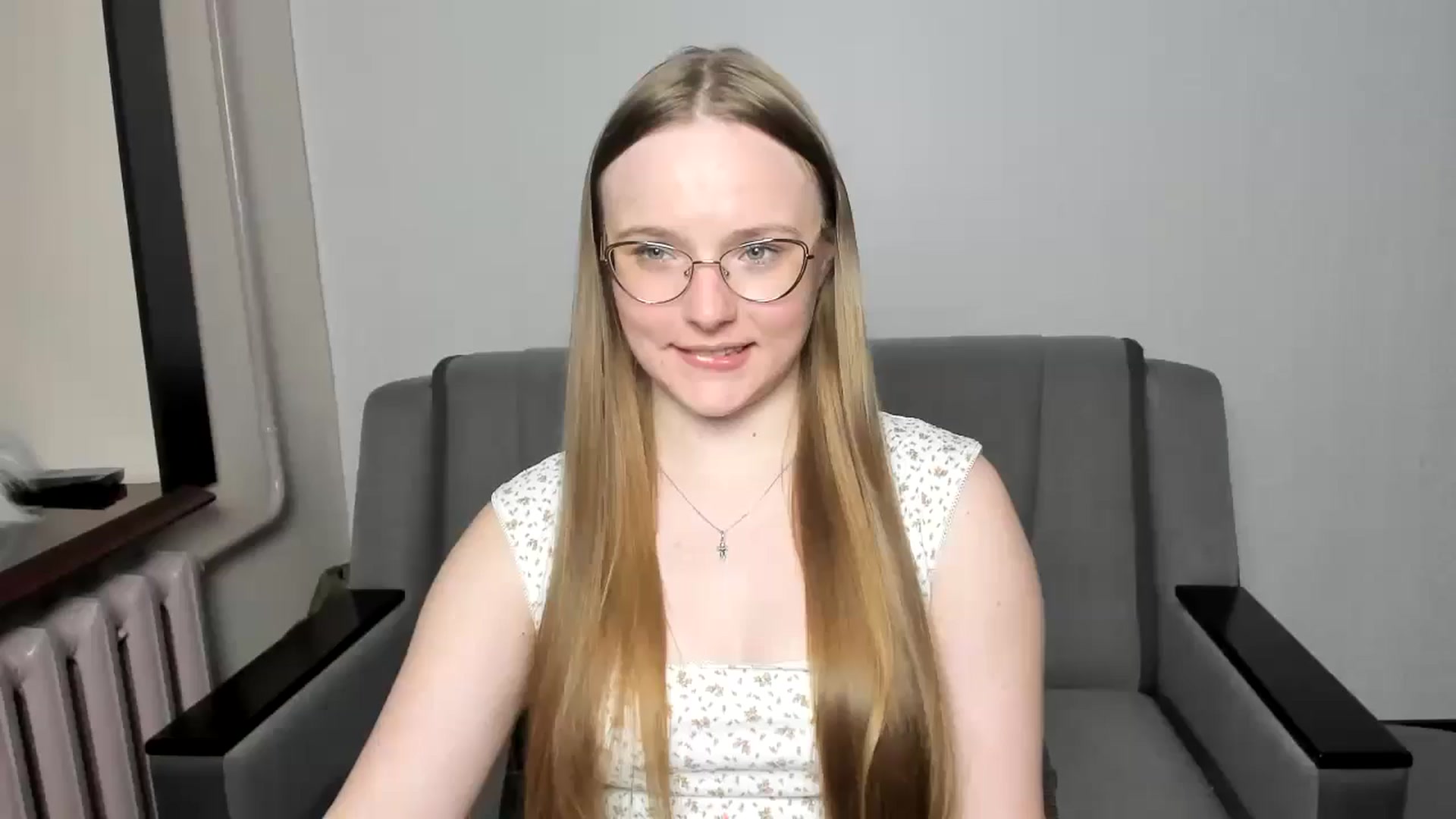 Gallery image thumbnail from Shy_Melany's myfreecams stream on, 09/30/2024, 01:15 image 15 of 20