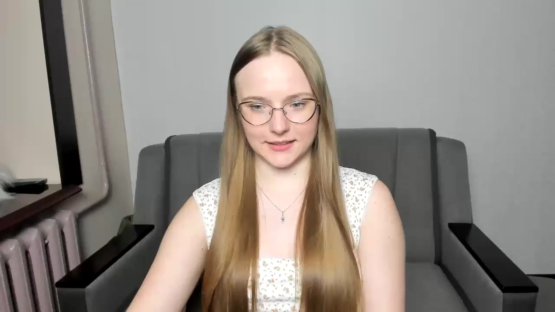 Gallery image thumbnail from Shy_Melany's myfreecams stream on, 09/30/2024, 01:15 image 2 of 20