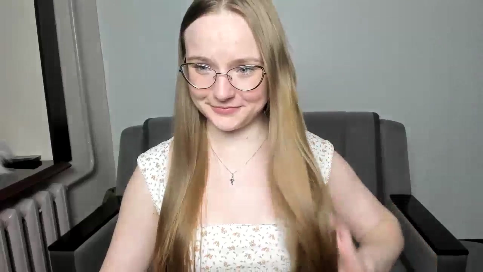 Gallery image thumbnail from Shy_Melany's myfreecams stream on, 09/30/2024, 01:15 image 10 of 20