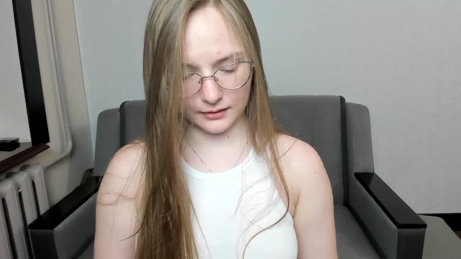 Gallery image thumbnail from Shy_Melany's myfreecams stream on, 09/30/2024, 16:23 image 13 of 20