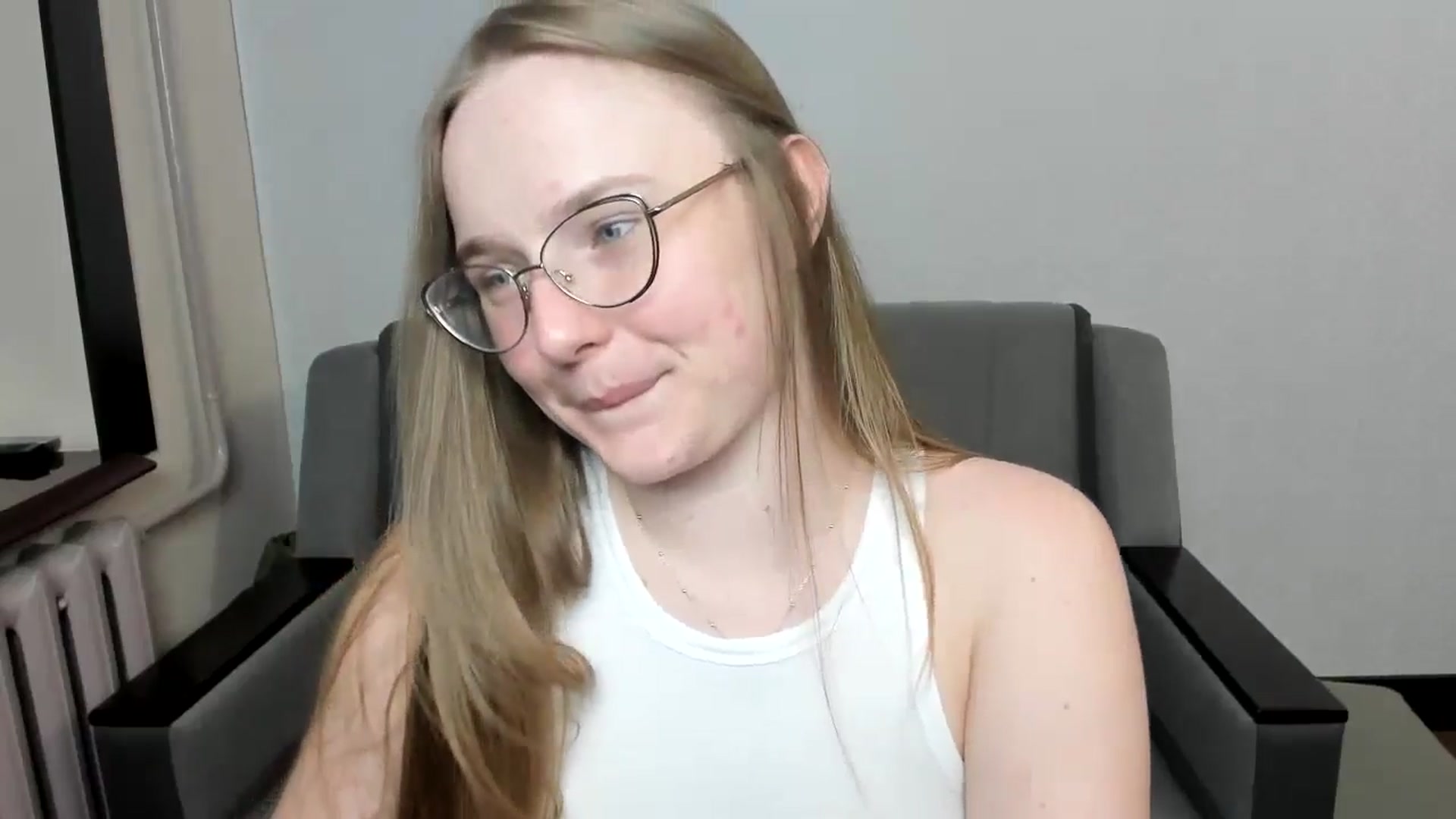 Gallery image thumbnail from Shy_Melany's myfreecams stream on, 09/30/2024, 16:23 image 20 of 20