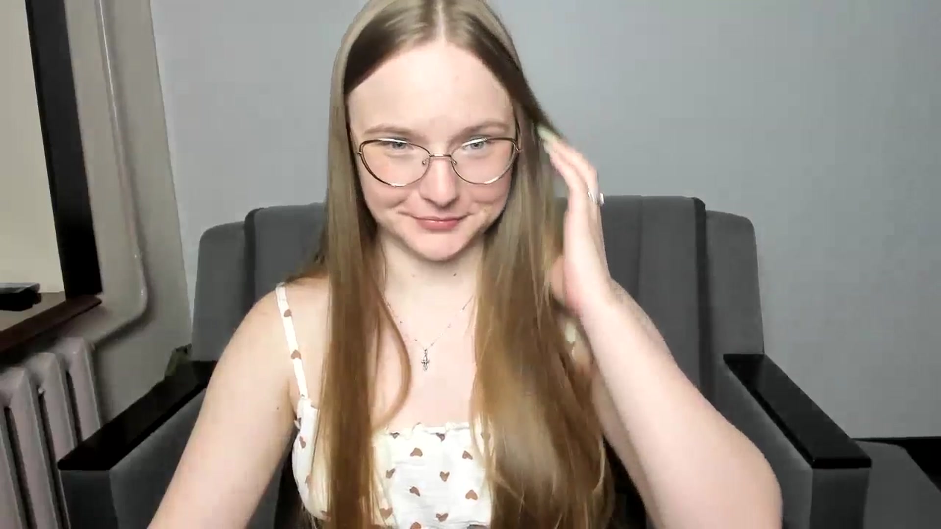 Gallery image thumbnail from Shy_Melany's myfreecams stream on, 09/30/2024, 19:43 image 4 of 20