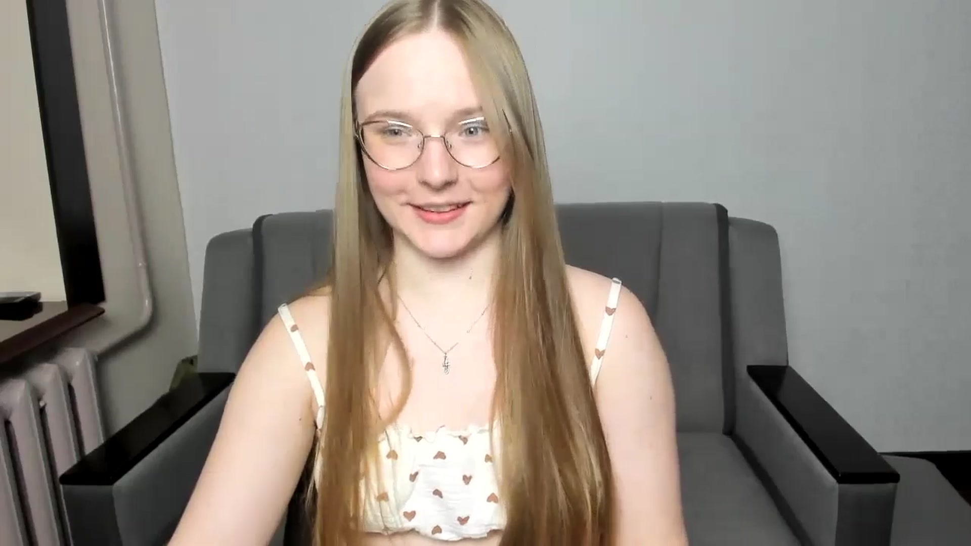 Gallery image thumbnail from Shy_Melany's myfreecams stream on, 09/30/2024, 19:43 image 5 of 20