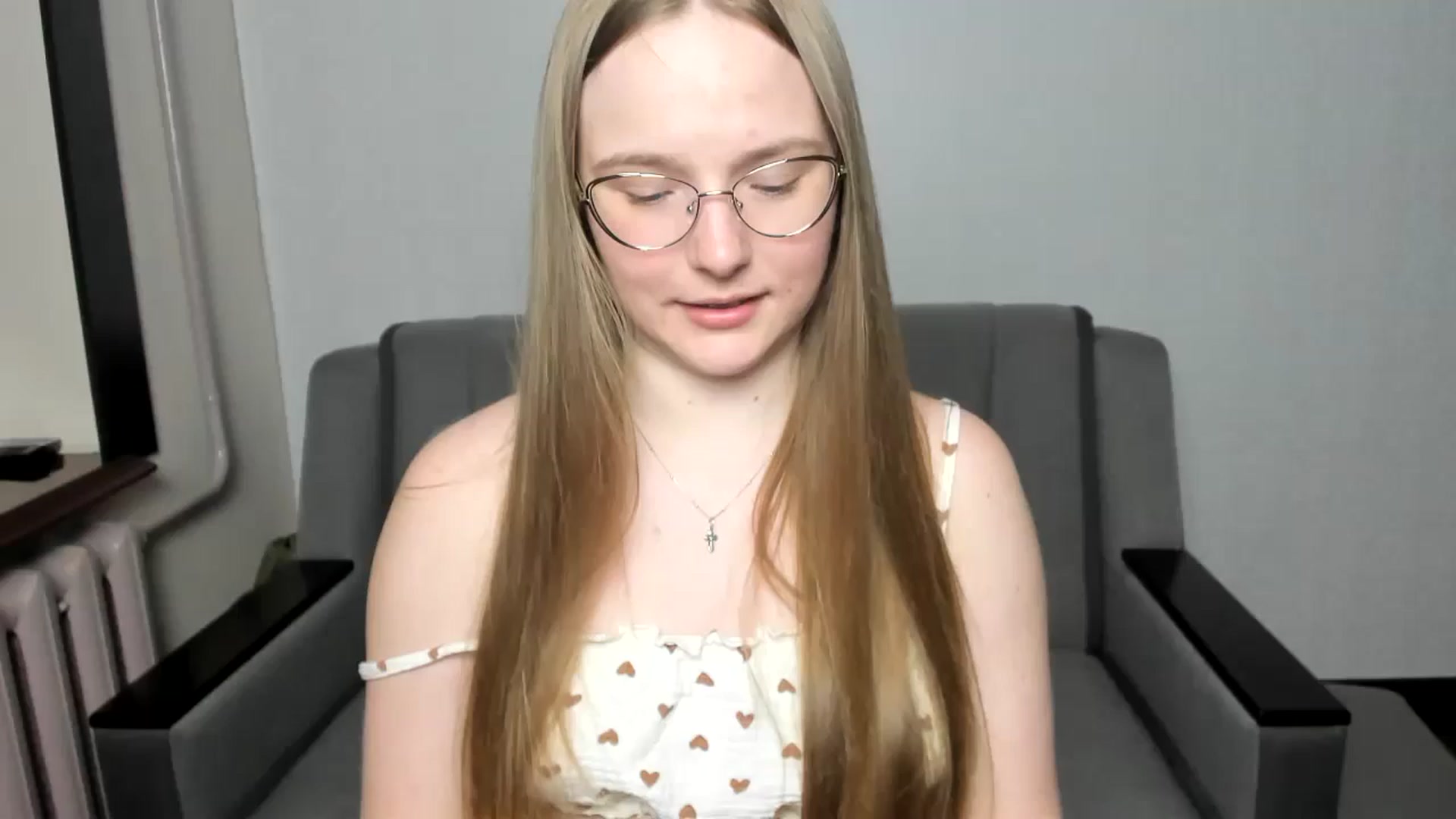 Gallery image thumbnail from Shy_Melany's myfreecams stream on, 09/30/2024, 22:25 image 11 of 20