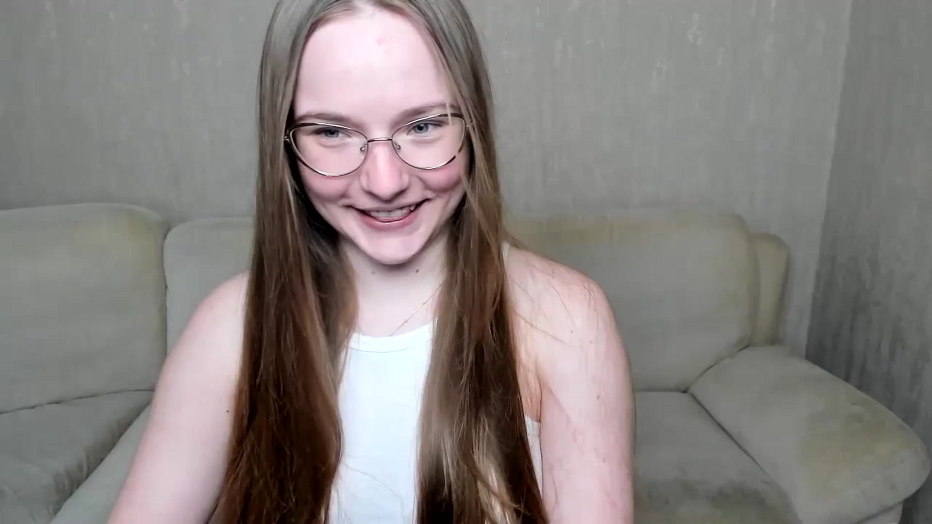 Gallery image thumbnail from Shy_Melany's myfreecams stream on, 10/05/2024, 13:10 image 1 of 20