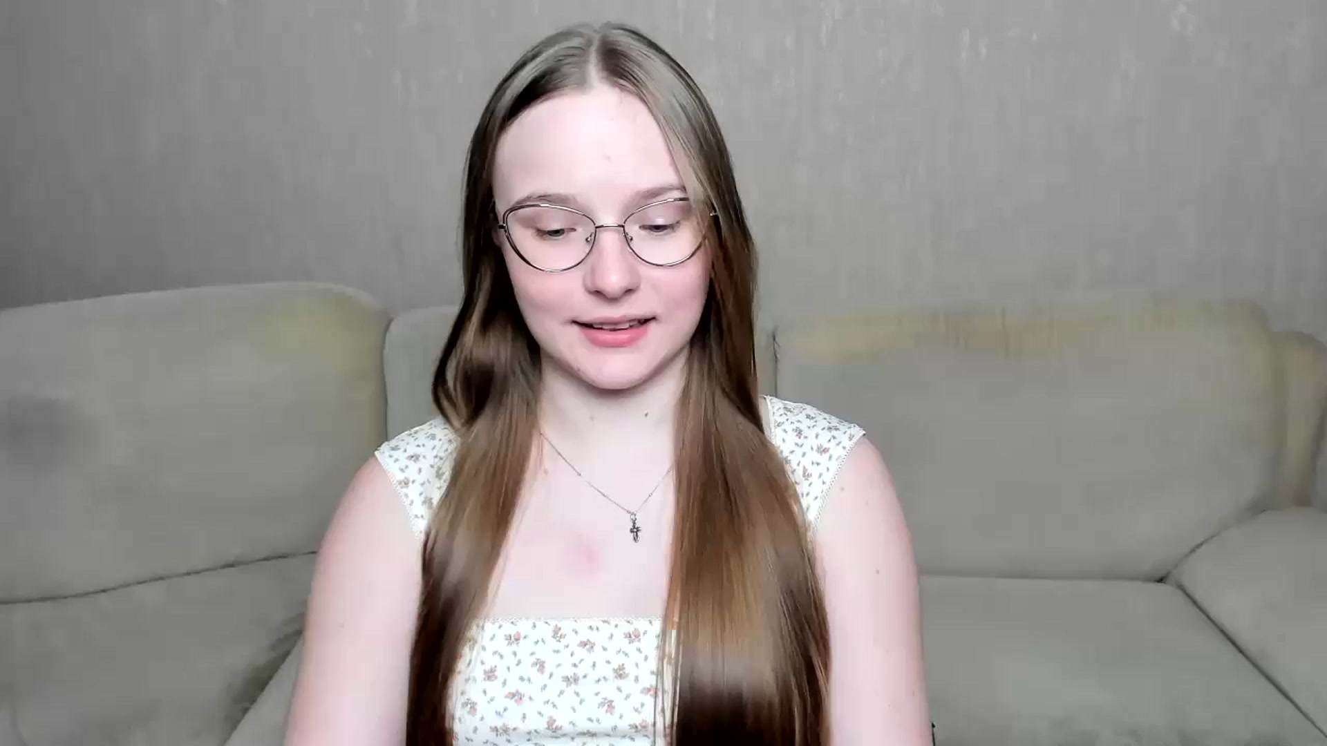Gallery image thumbnail from Shy_Melany's myfreecams stream on, 10/14/2024, 18:55 image 10 of 20