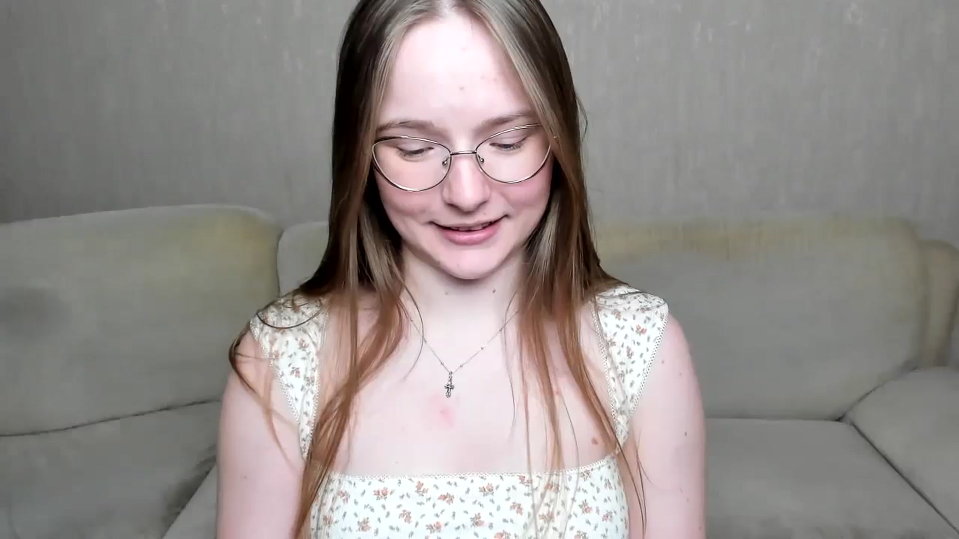Gallery image thumbnail from Shy_Melany's myfreecams stream on, 10/14/2024, 19:16 image 18 of 20