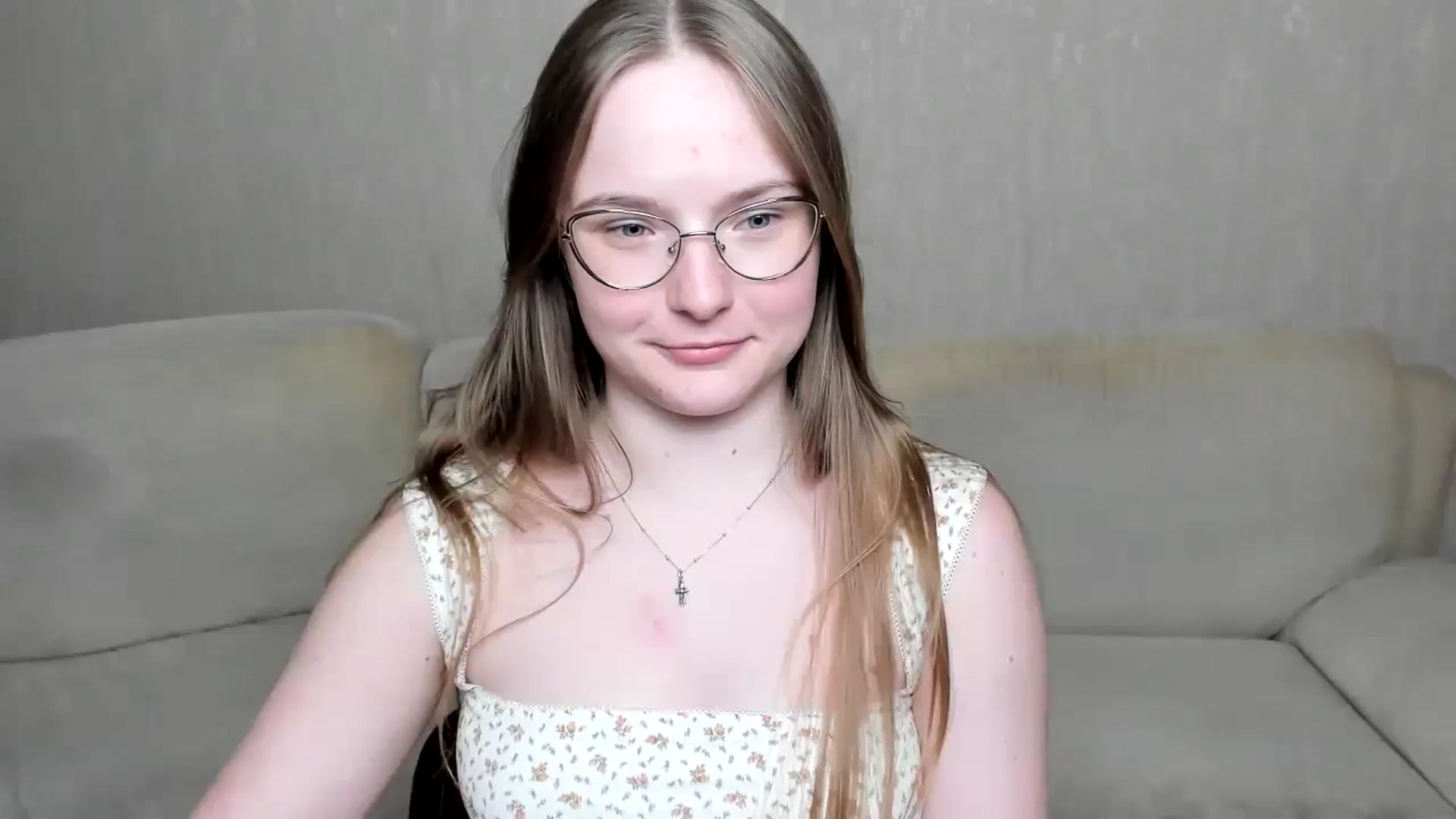 Gallery image thumbnail from Shy_Melany's myfreecams stream on, 10/14/2024, 19:16 image 5 of 20